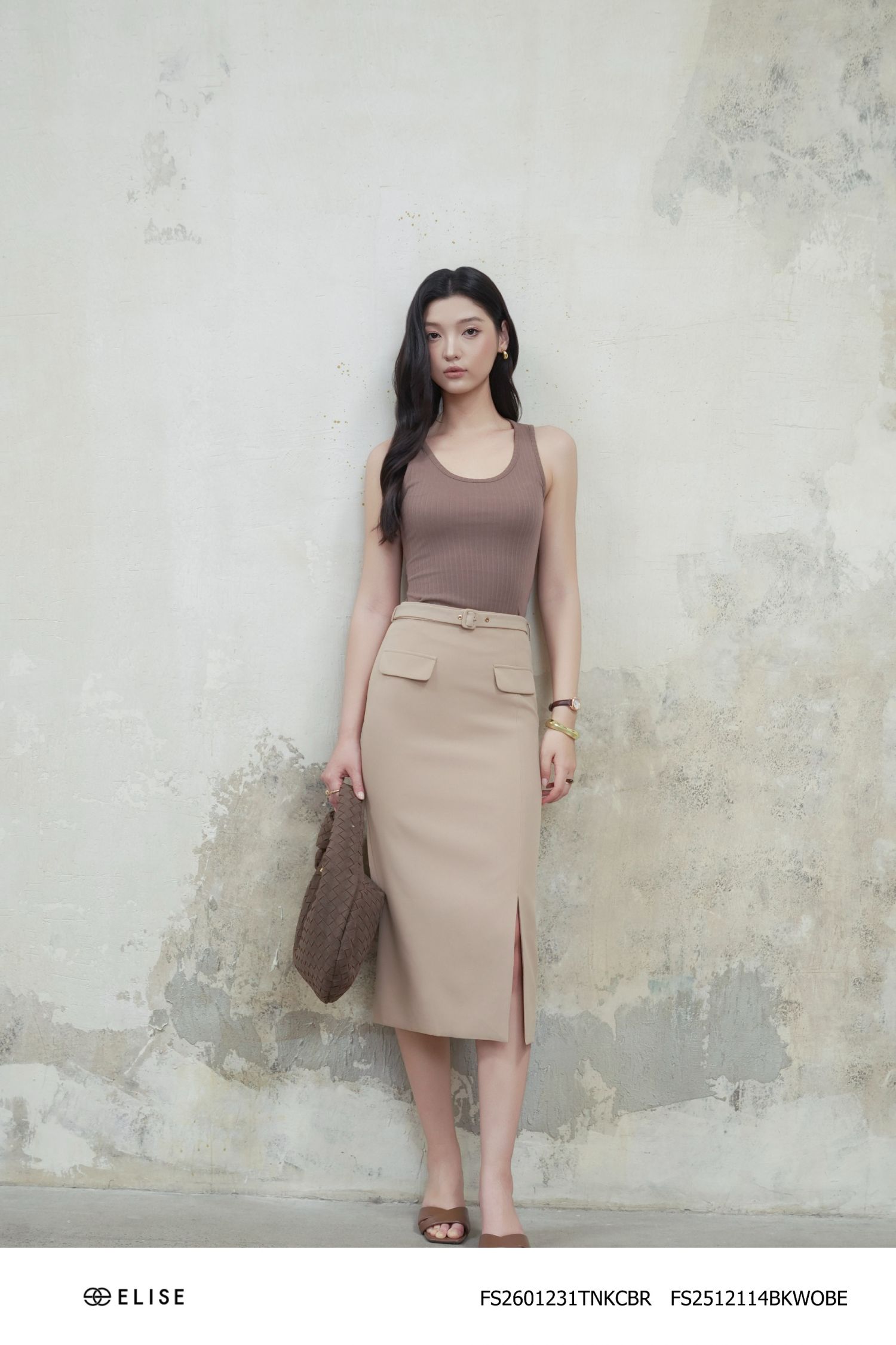 JUPE BÚT CHÌ BE XẺ BÊN ĐAI EO