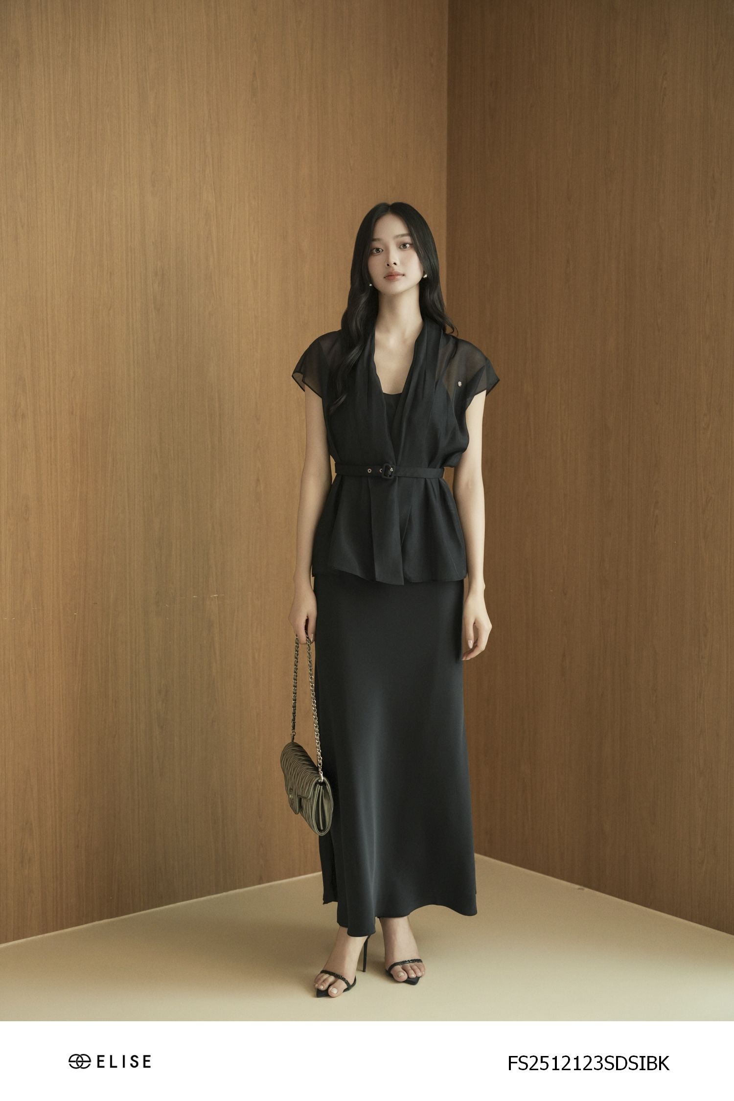 SET ĐẦM LỤA ĐEN KÈM ÁO TƠ ĐAI EO
