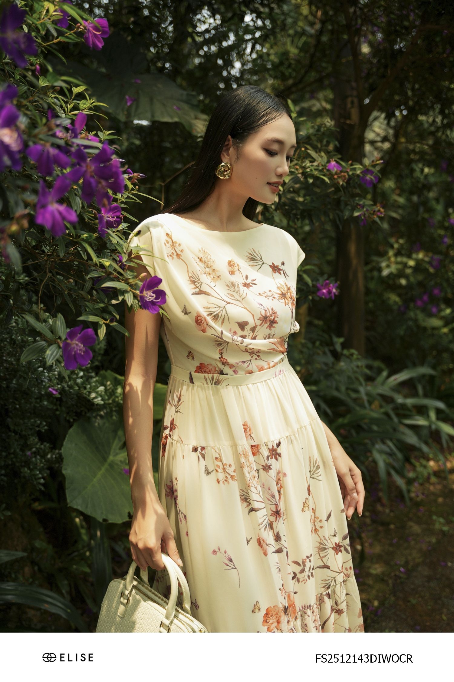ĐẦM CHIFFON KEM HT HOA XẾP NHÚN VAI