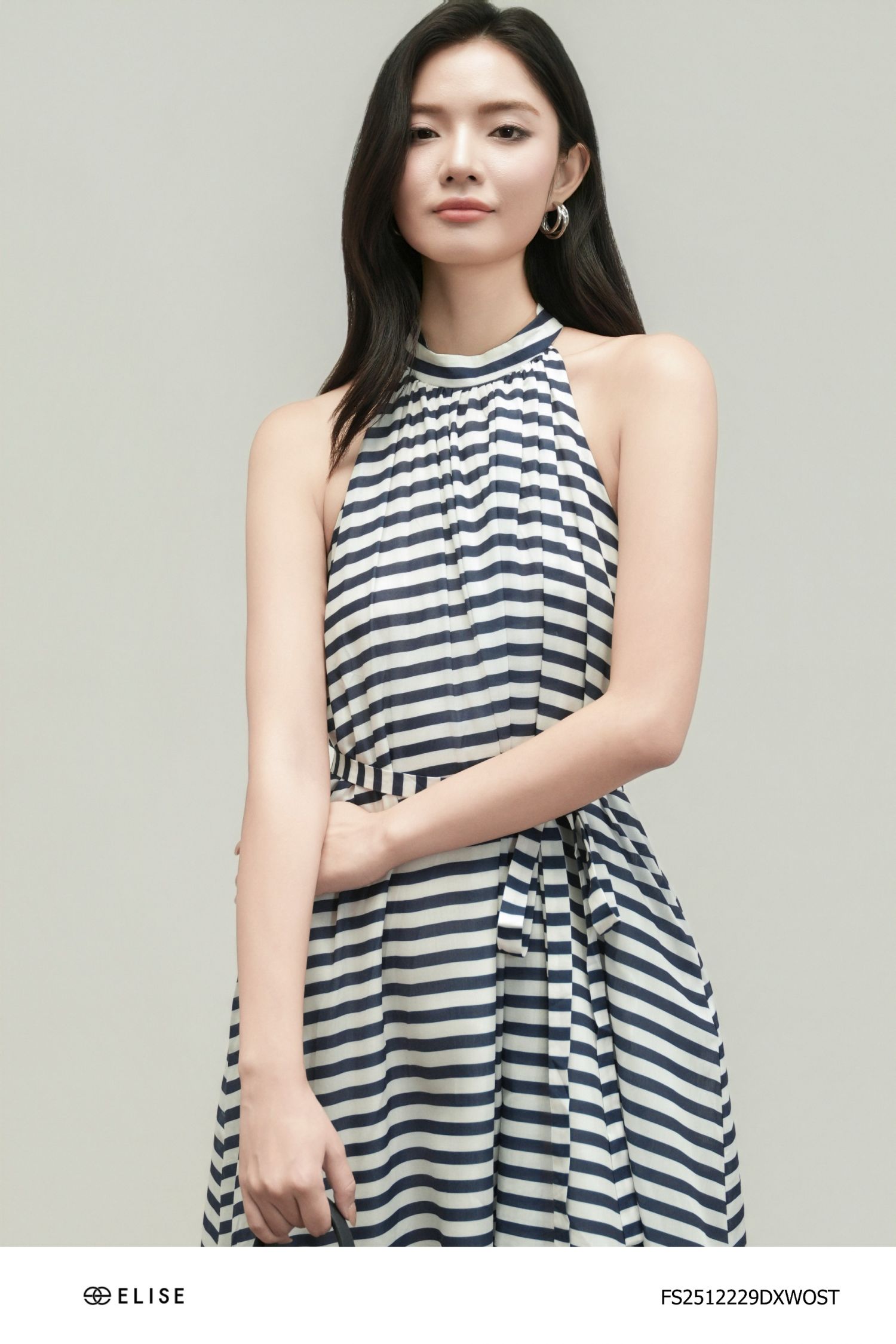 ĐẦM MAXI THÔ KẺ CỔ YẾM