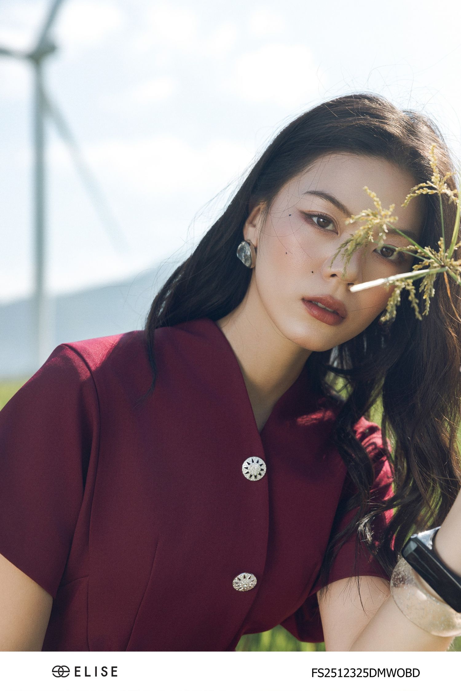 ĐẦM ĐỎ NÂU CỔ CHÉO ĐAI EO