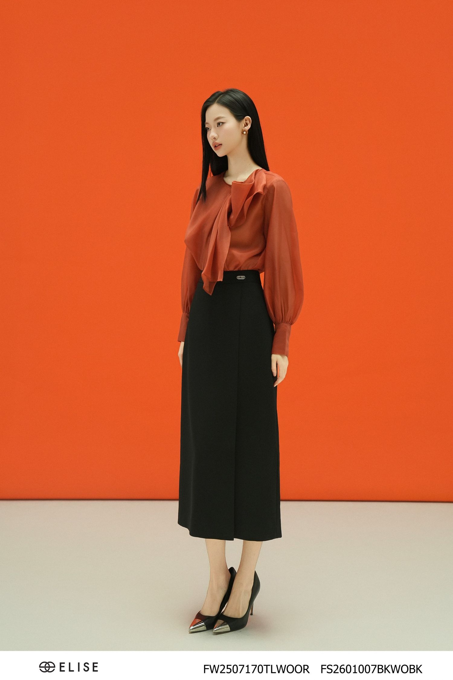 JUPE ĐEN PHỦ TÀ XẺ SAU