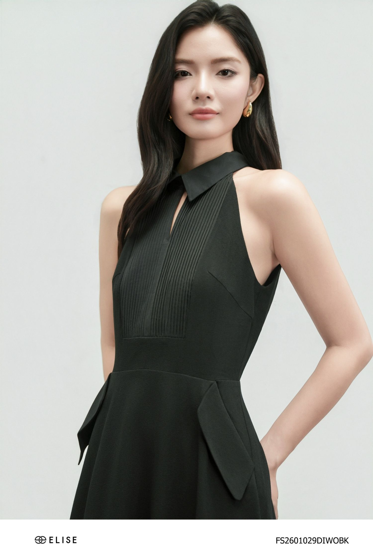 ĐẦM ĐEN PHỐI CỔ YẾM BẤU MÍ NGỰC