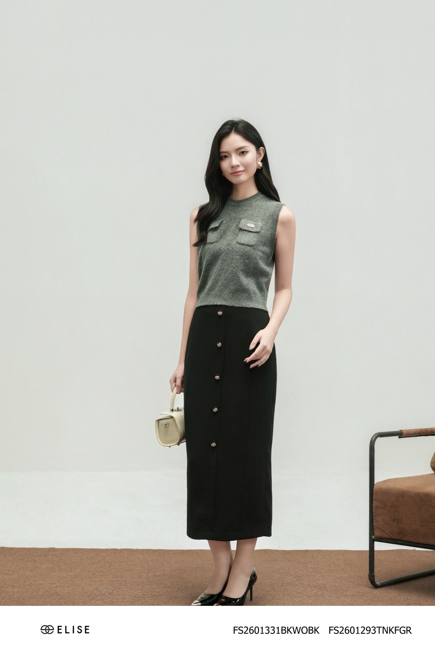 JUPE BÚT CHÌ ĐEN XẺ SAU