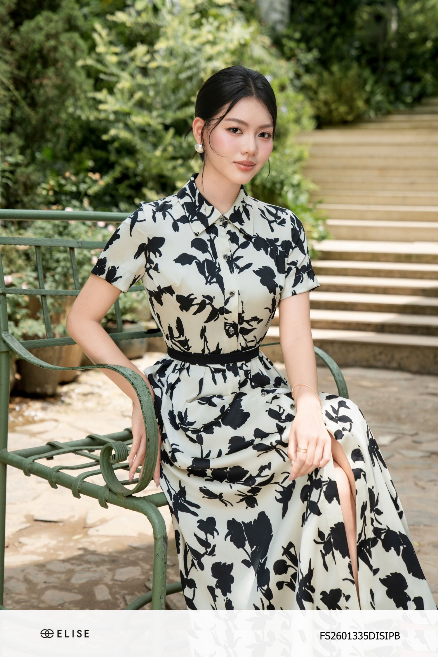 ĐẦM LỤA HOA ĐEN NỀN KEM ĐAI EO