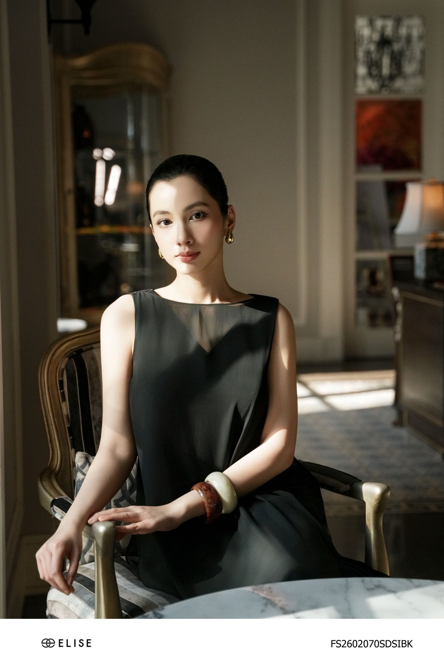 SET ĐẦM LỤA ĐEN KÈM ĐẦM CHIFFON PHỦ