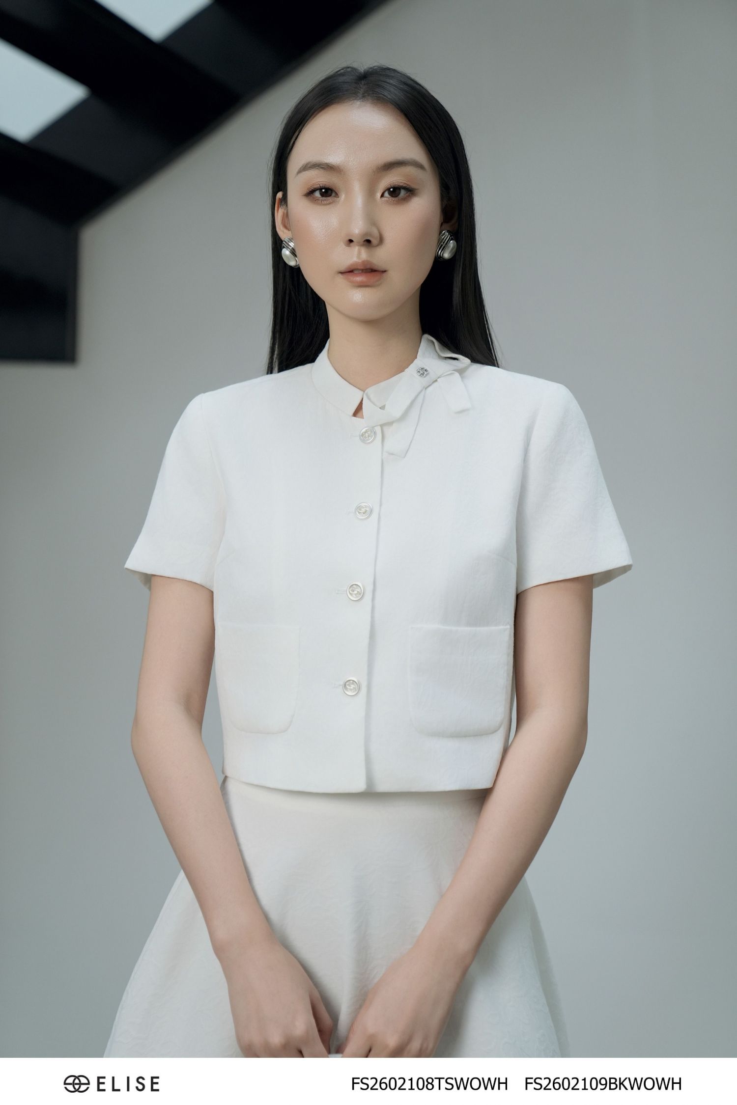 CV TUYTSY TRẮNG VÂN HOA