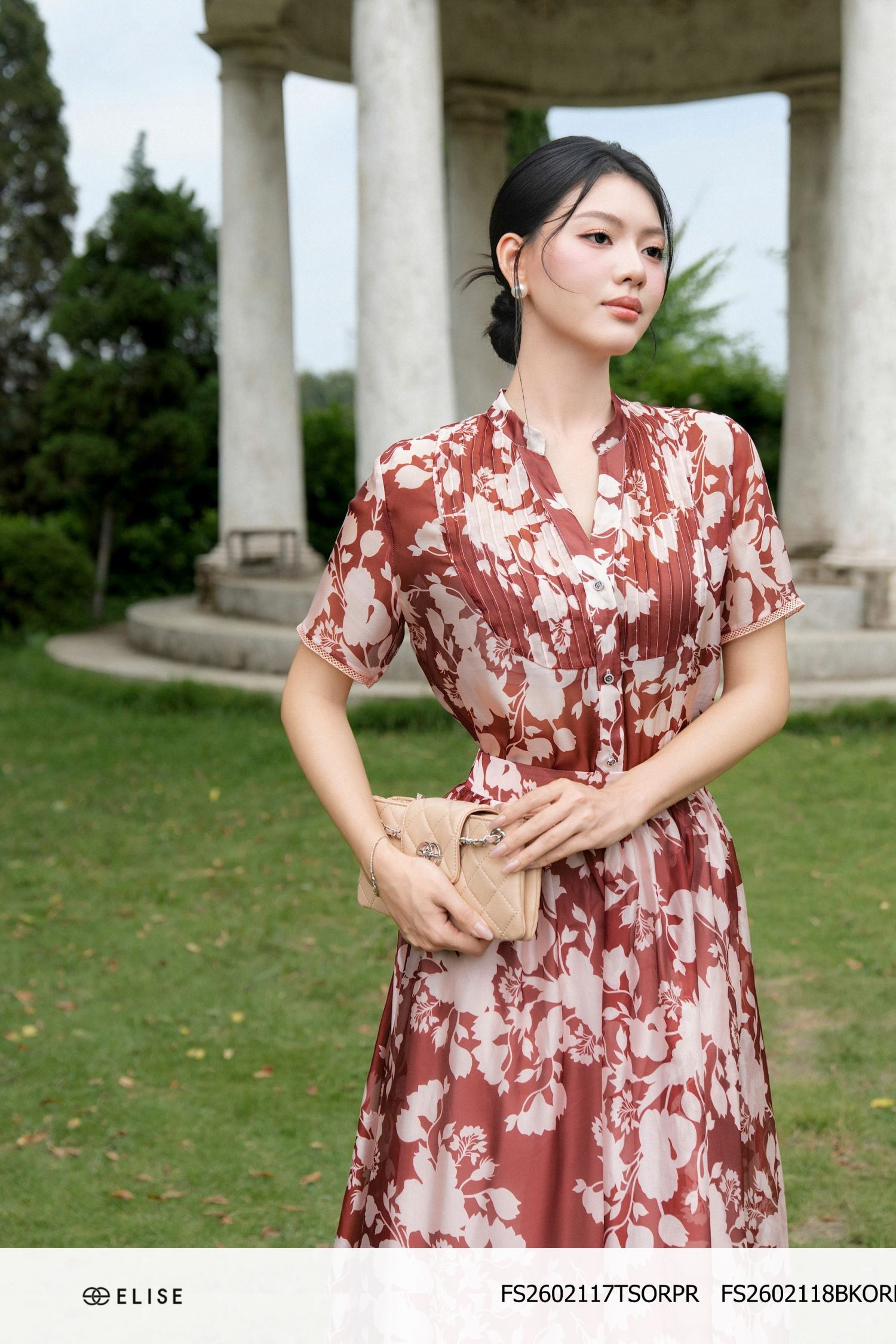 SM TƠ CỔ V XẾP MÍ NGỰC