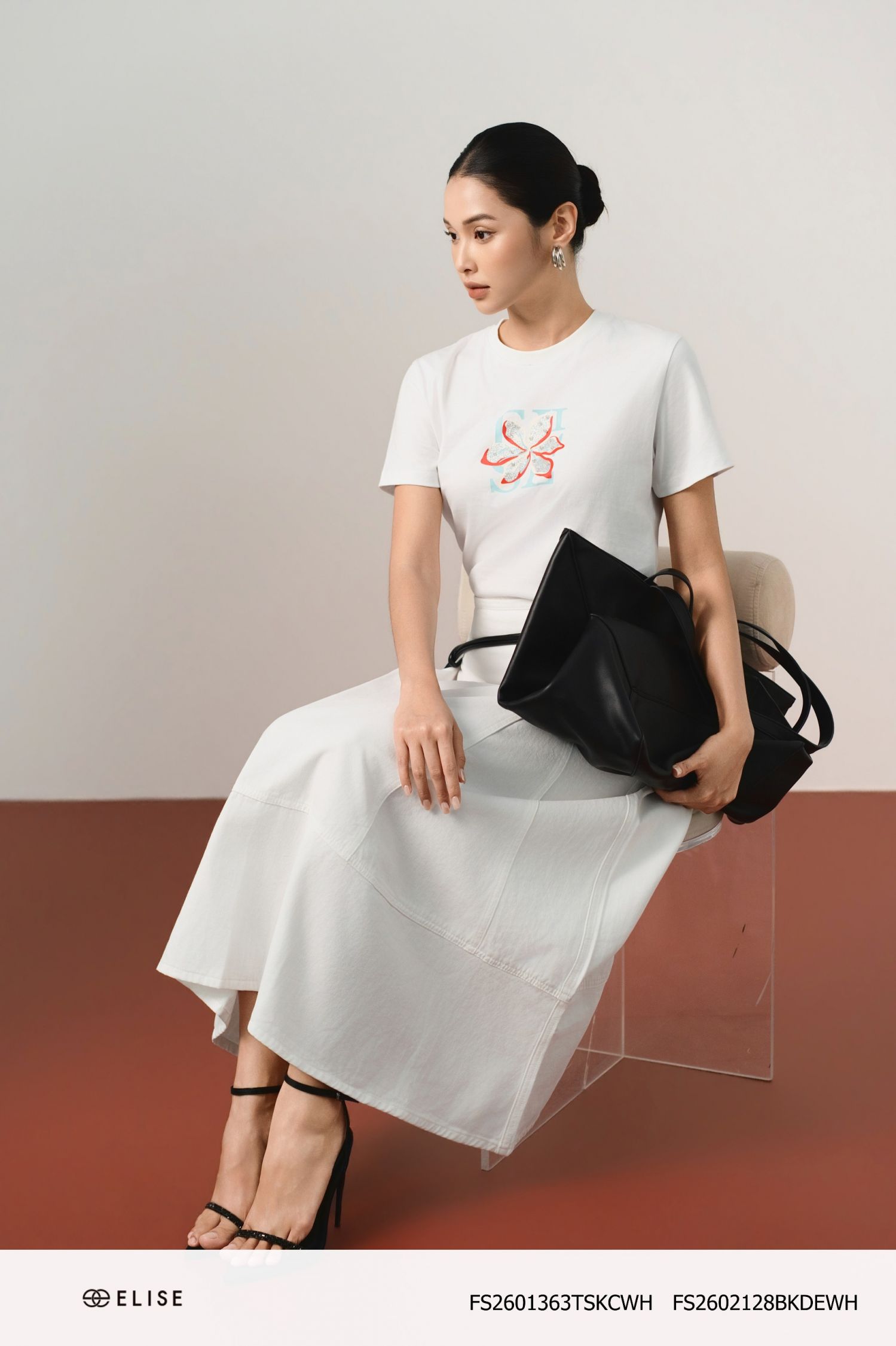 JUPE DENIM TRẮNG CẠP VIỀN