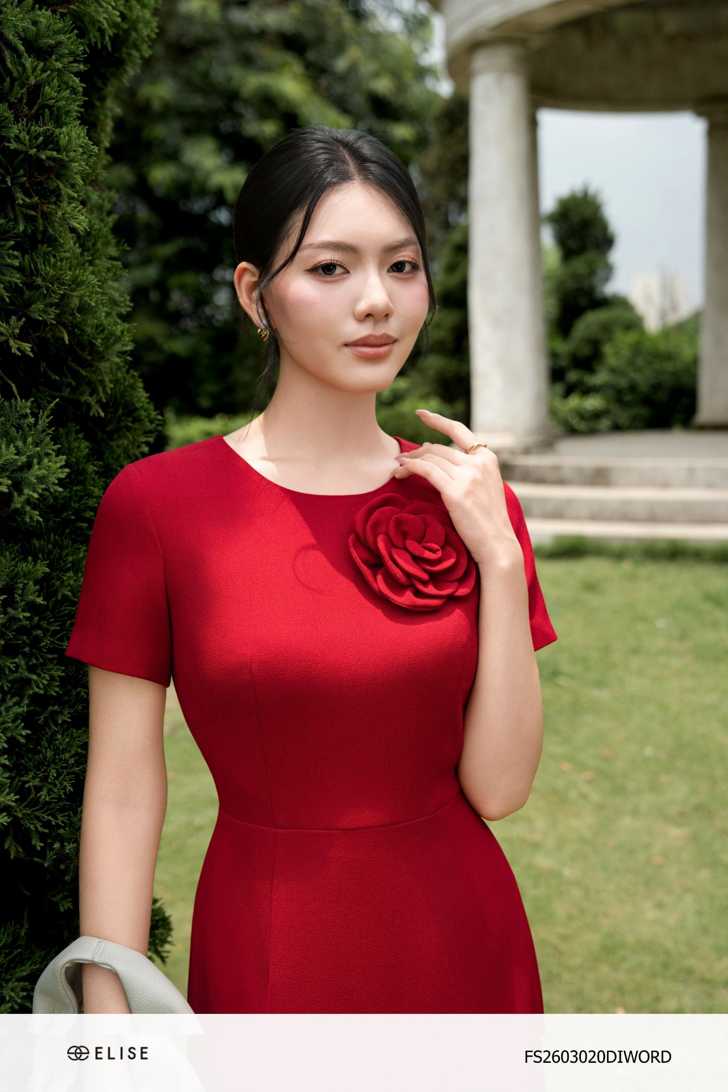 ĐẦM BÚT CHÌ ĐỎ ĐÍNH HOA XẺ SAU