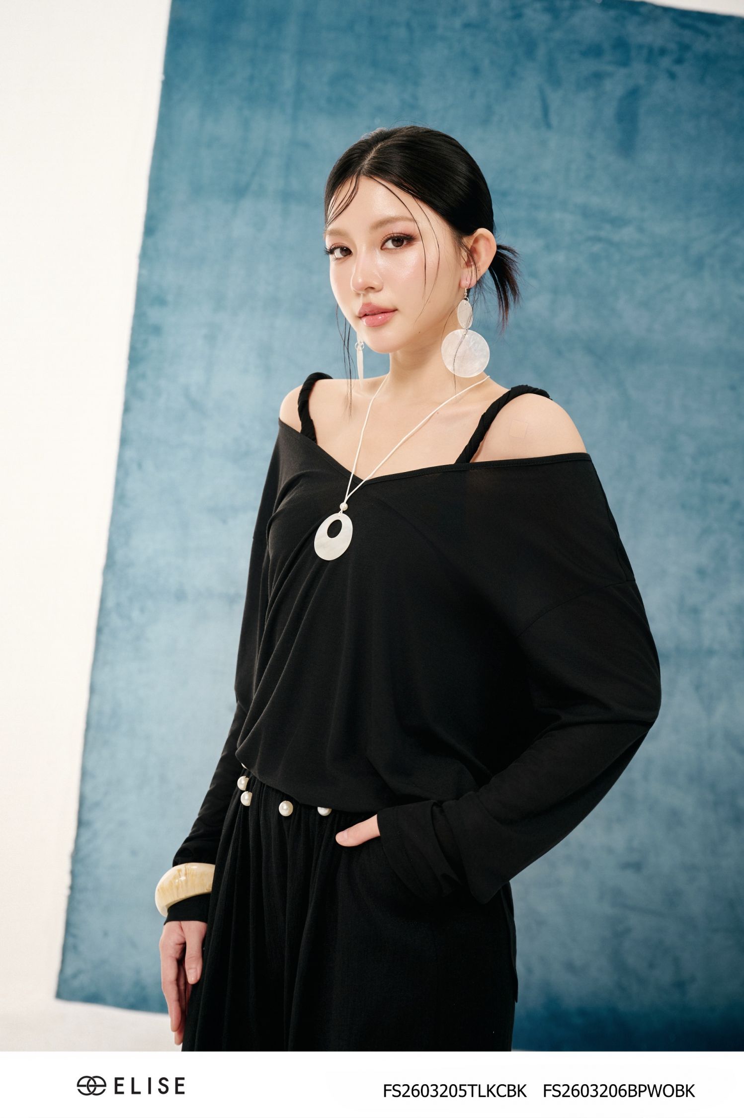 QUẦN ĐEN NHÚN CẠP TÚI CHÉO