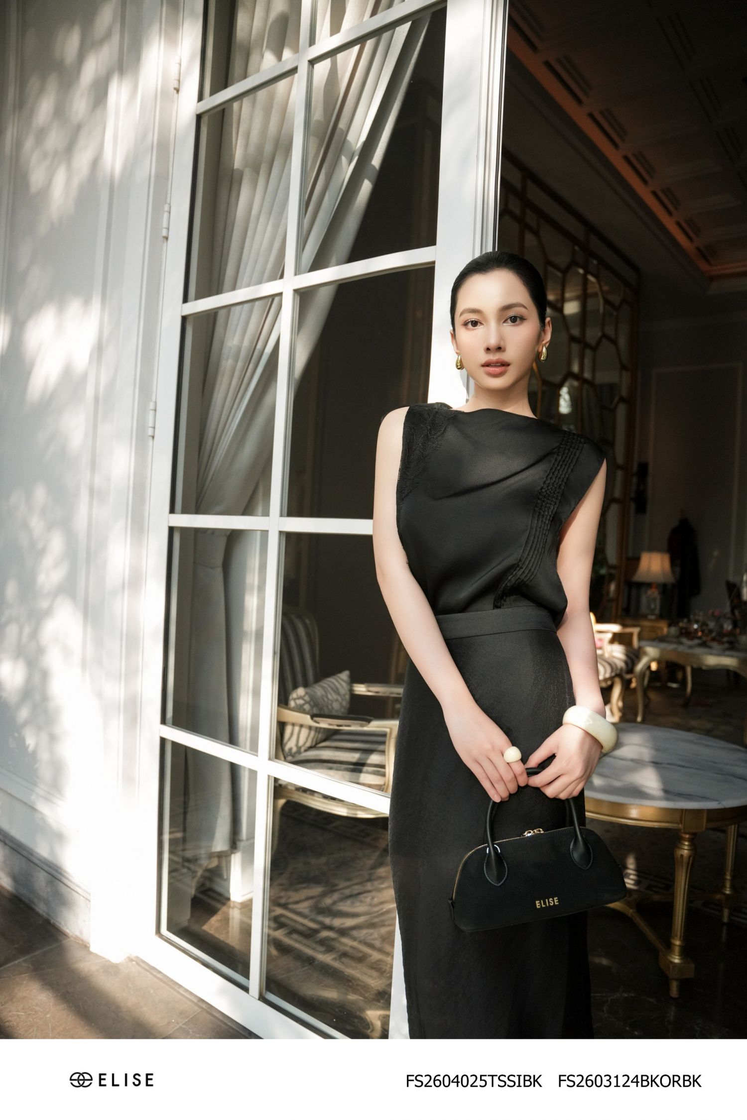 ÁO LỤA ĐEN VAI CHỜM BẤU MÍ