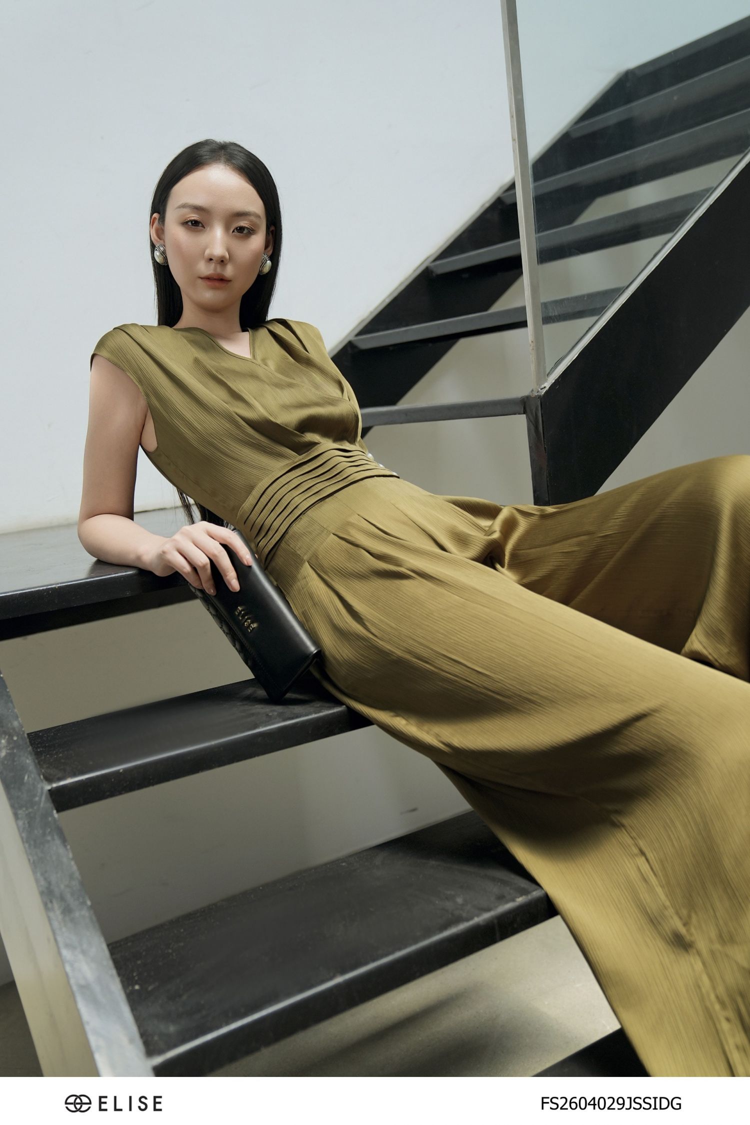 JUMPSUIT DÀI XANH RÊU XẾP LY