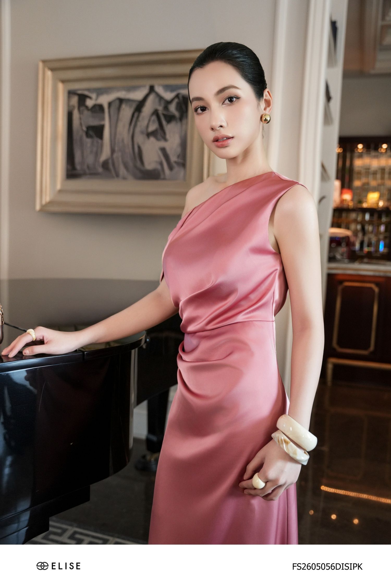 ĐẦM LỤA HỒNG ĐỖ VAI LỆCH