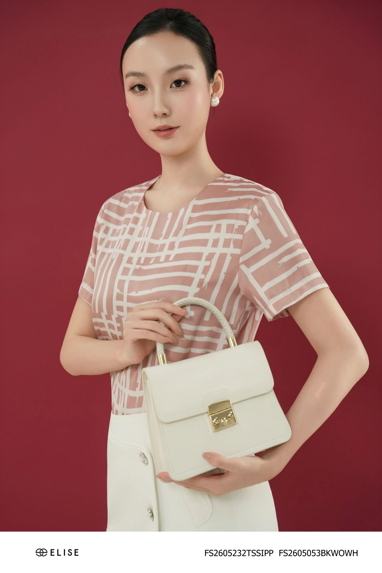 ÁO LỤA HT NỀN HỒNG CỔ TRÒN