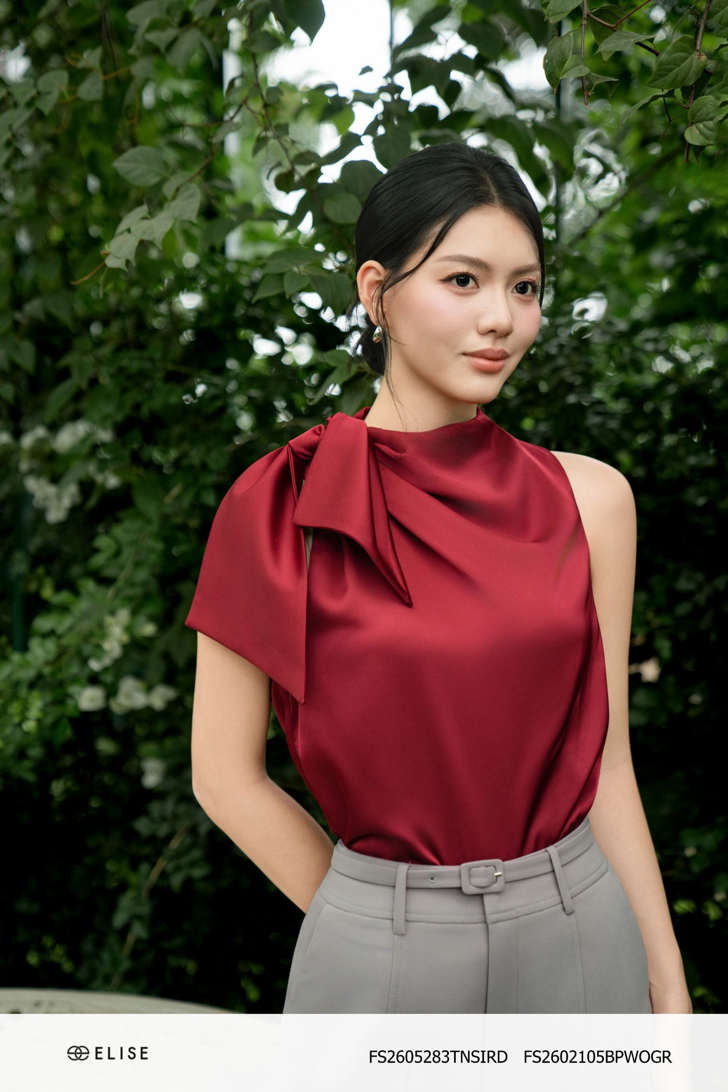 ÁO LỤA ĐỎ THẪM NƠ VAI