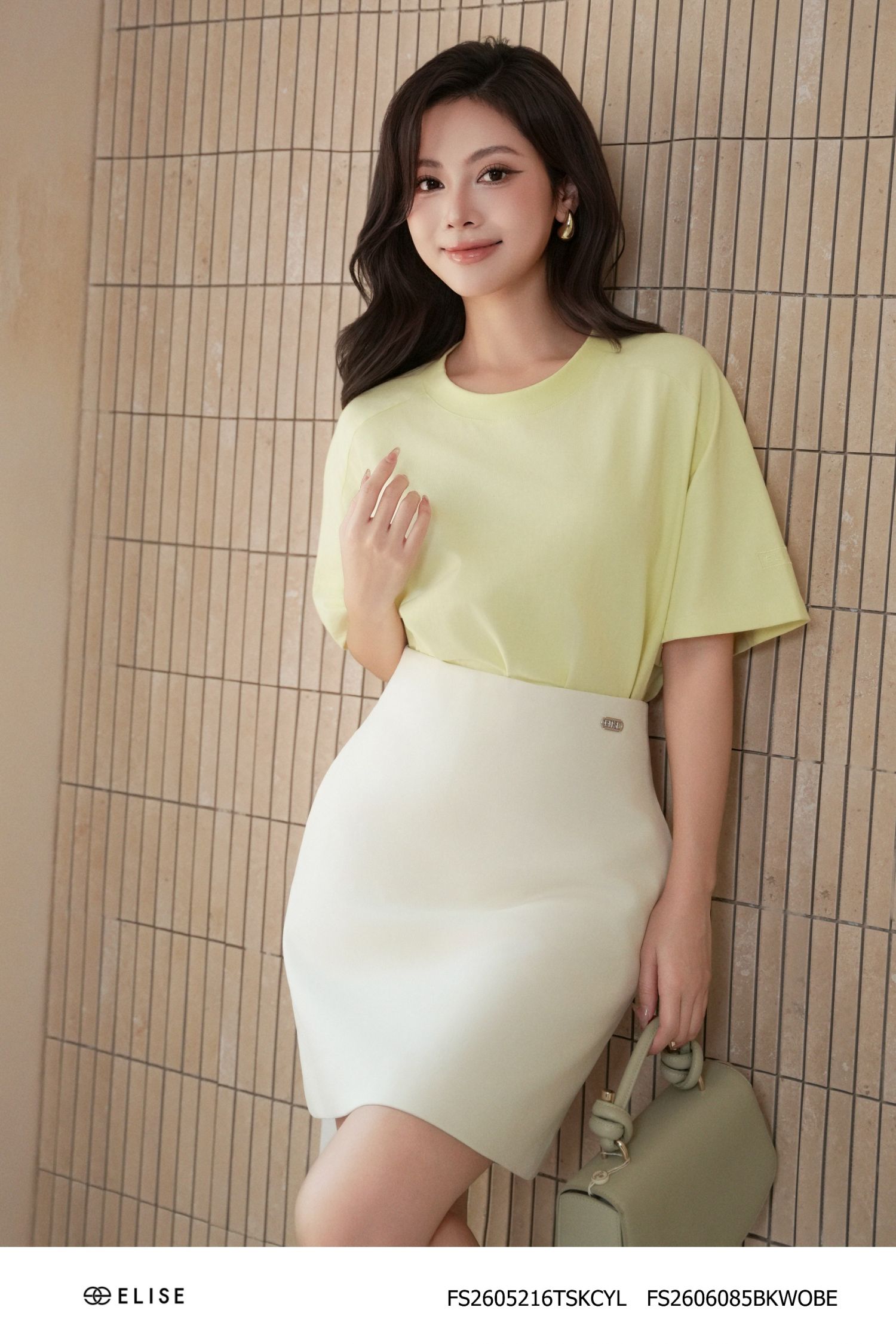 CV BE VÀNG ĐÍNH LOGO