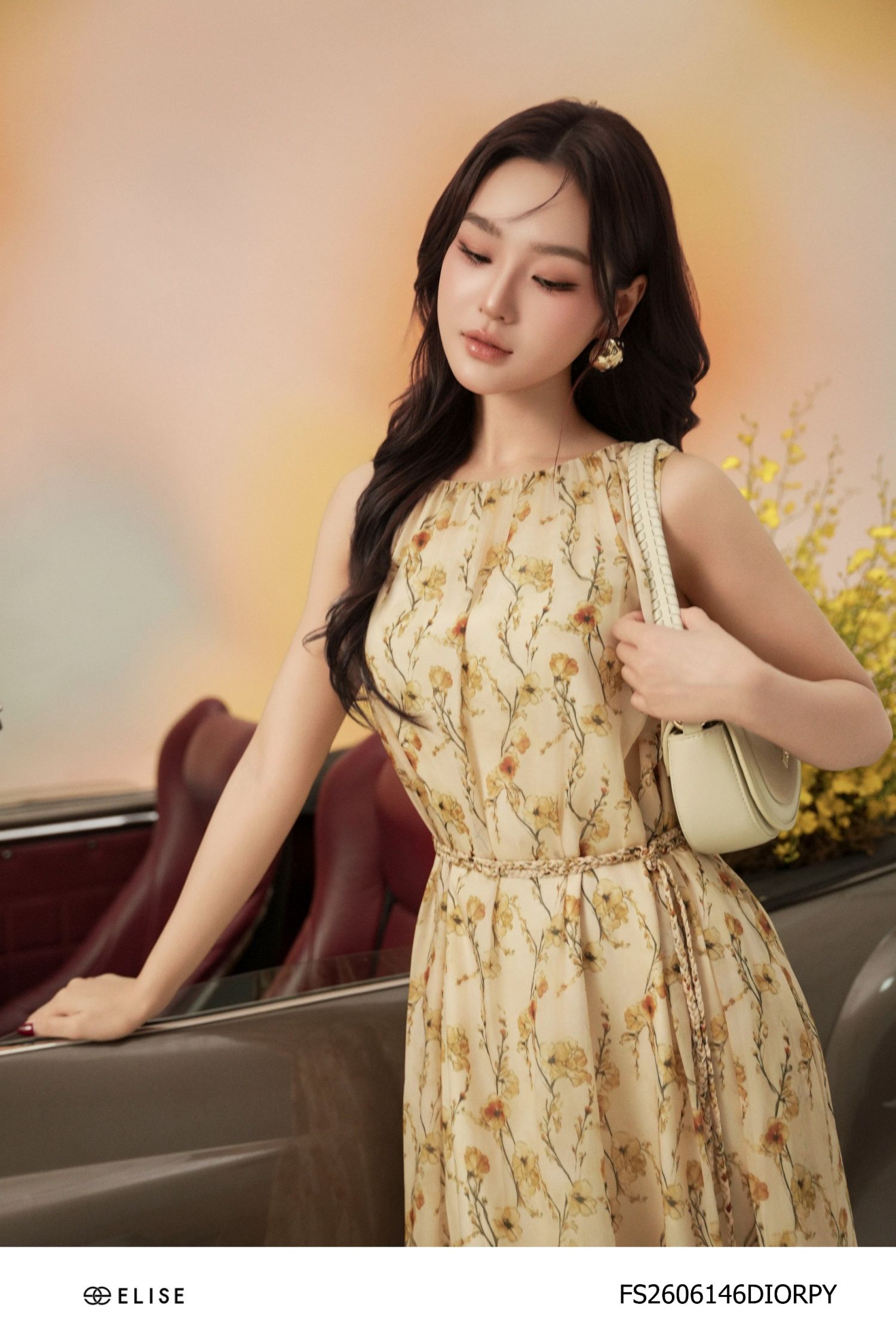 ĐẦM MAXI HT HOA DÂY NỀN VÀNG
