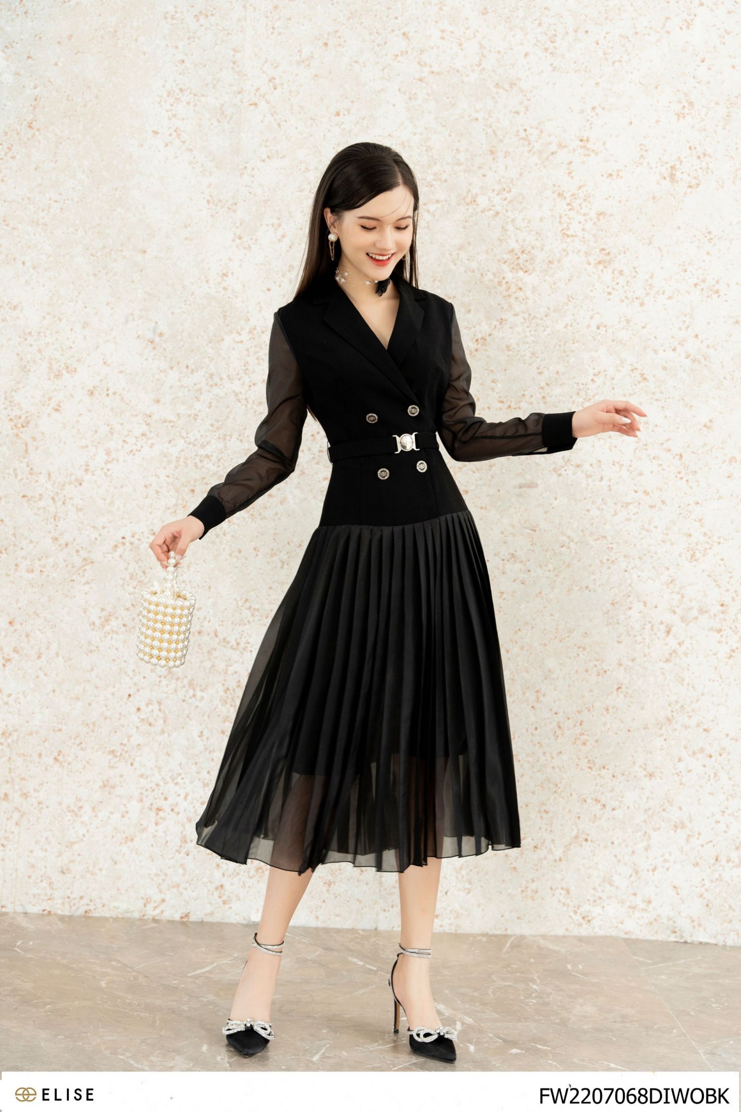 Outlet | Đầm xòe xếp ly cổ vest vạt chéo Lady in Black | My Way Fashion ||  Thời trang thiết kế cao cấp