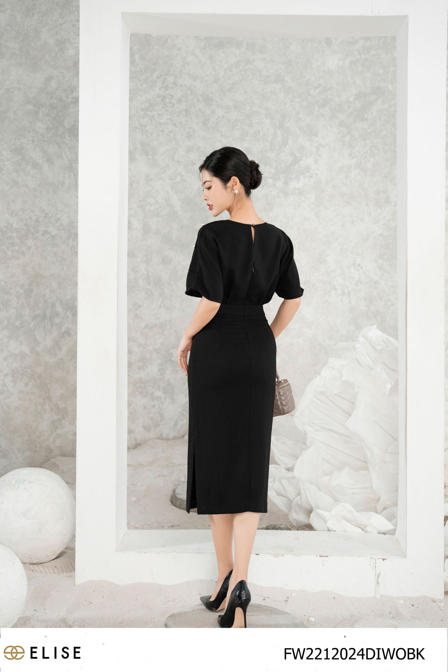ĐẦM VÂN ĐEN ĐÍNH HẠT TRAI