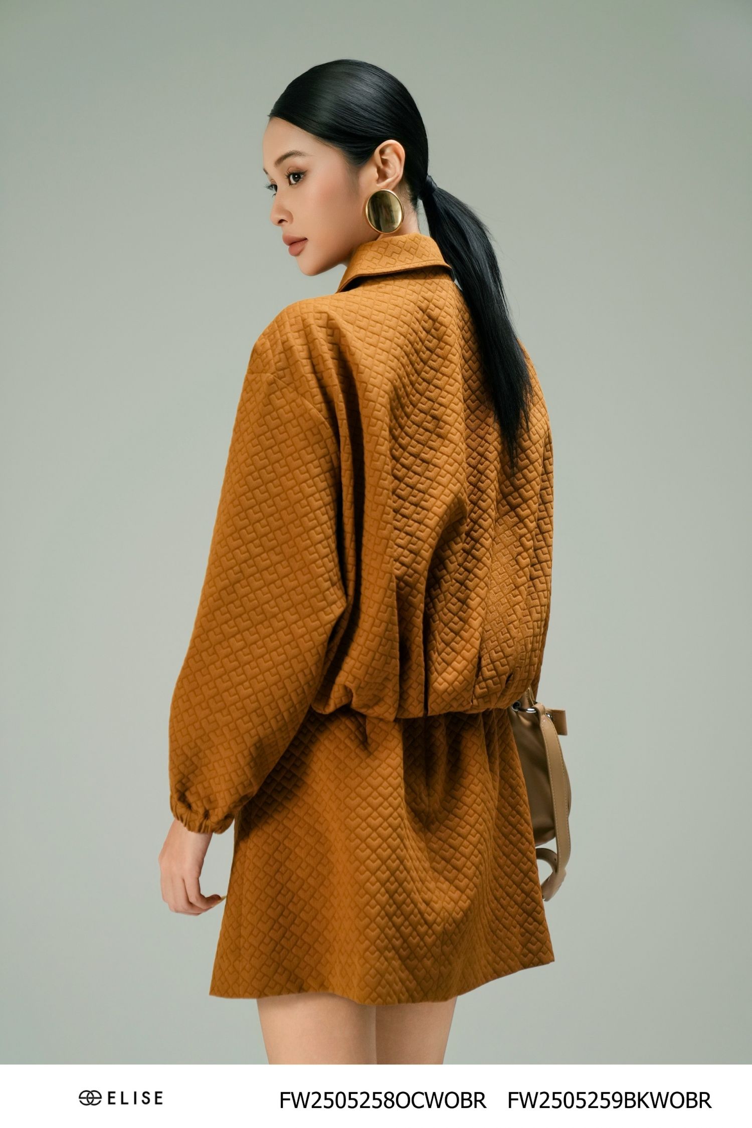 ÁO KHOÁC XỐP NÂU VÀNG HT BO GẤU
