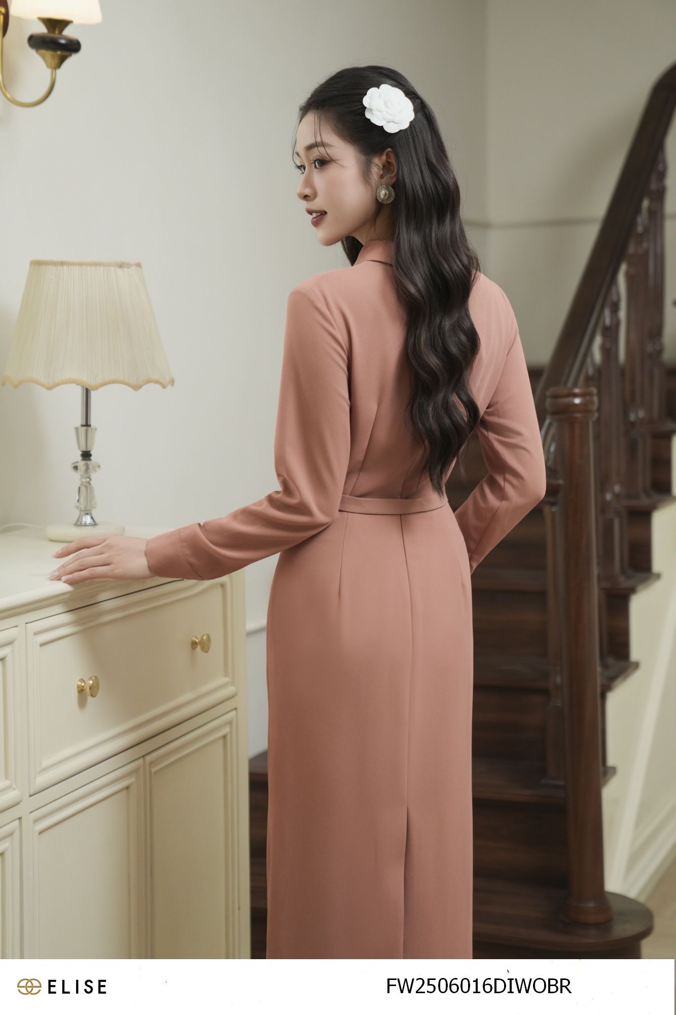 ĐẦM BÚT CHÌ SẠN NÂU CỔ ĐỨC