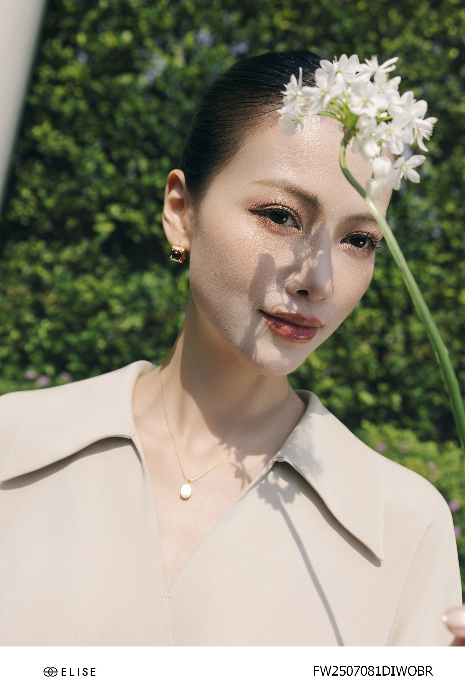 ĐẦM BE NÂU CỔ CHÉO XẾP MÍ
