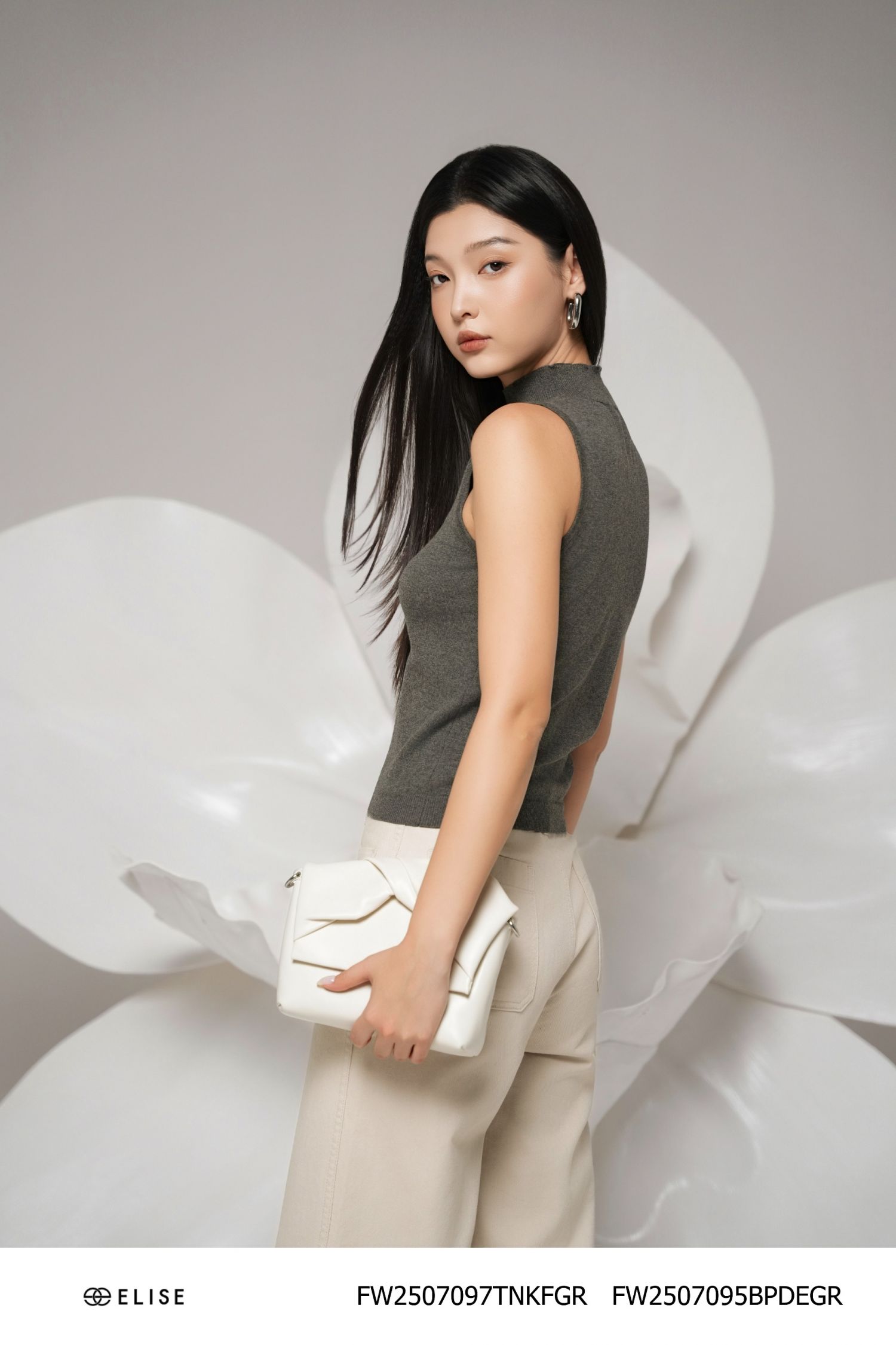 QUẦN DENIM SUÔNG GHI SÁNG