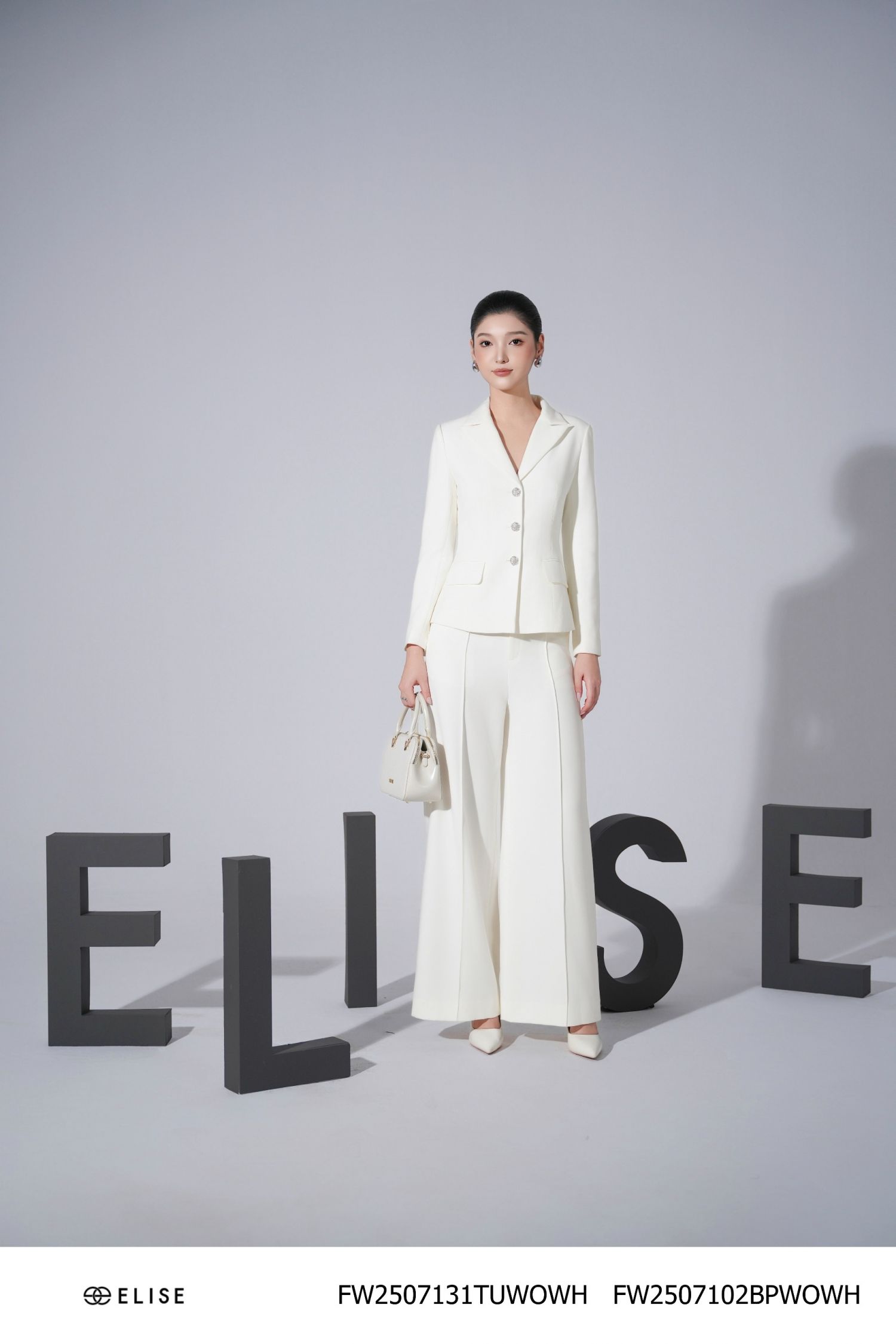 QUẦN SUÔNG TRẮNG BẤU MÍ TÚI CHÉO