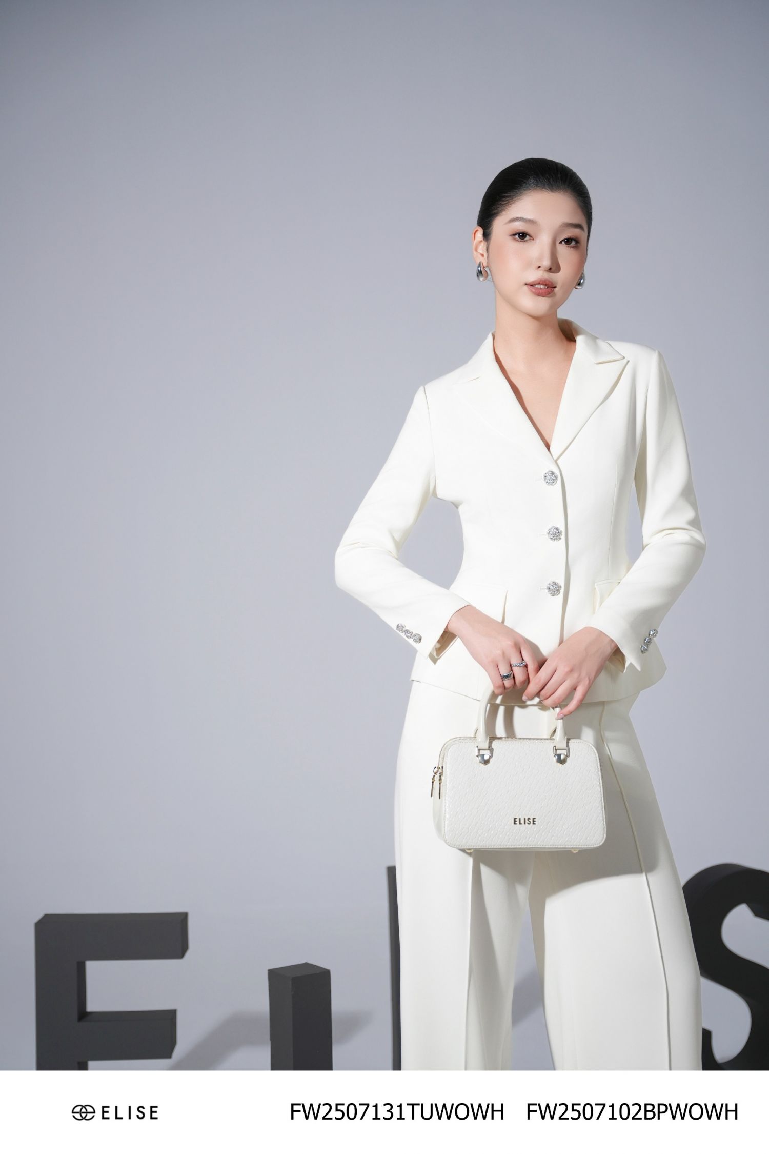 QUẦN SUÔNG TRẮNG BẤU MÍ TÚI CHÉO