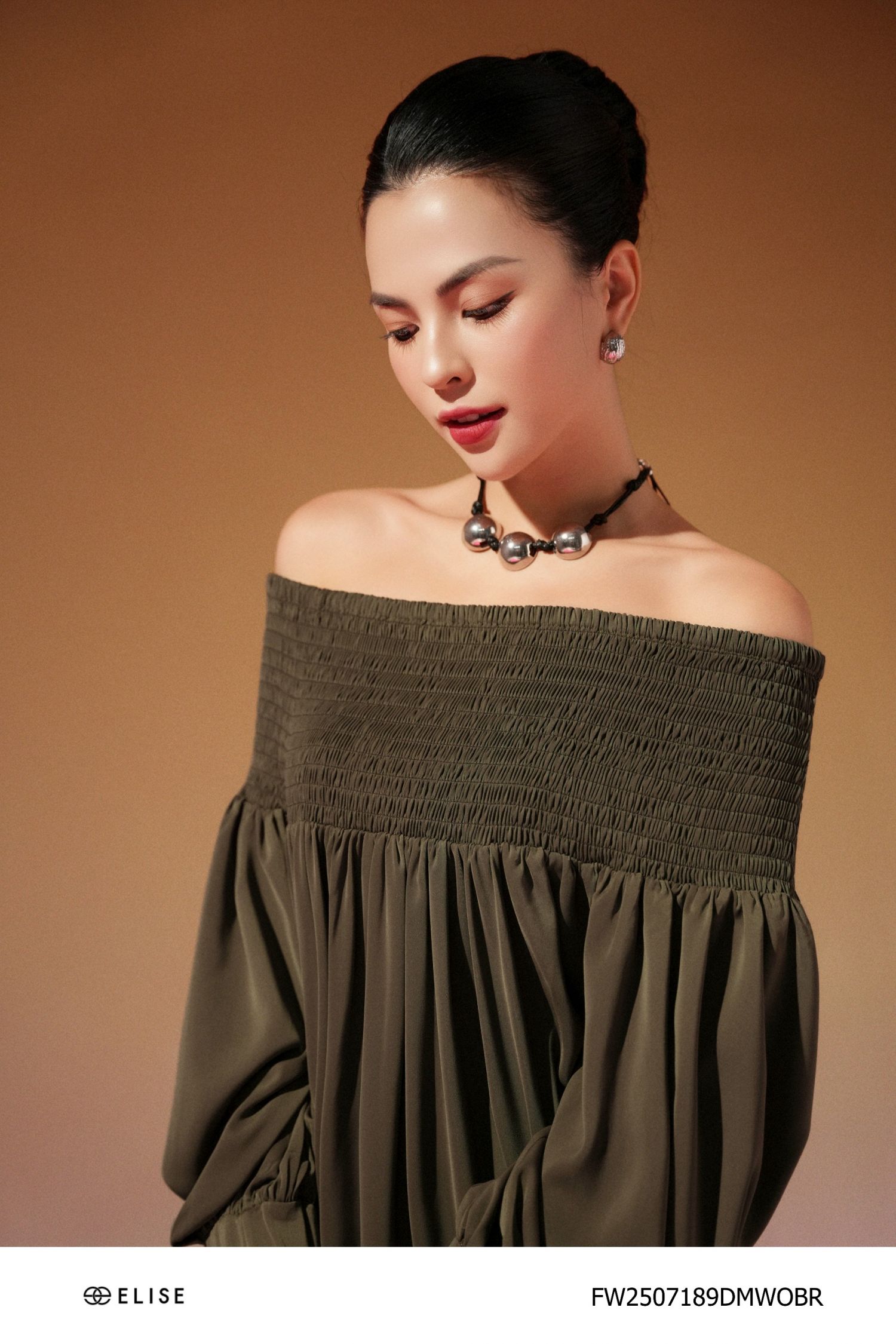 ĐẦM NÂU TRỄ VAI CHẠY CHỈ CHUN