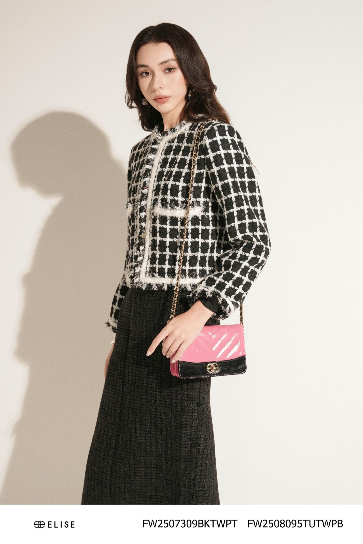 JUPE DẠ TWEED SỢI KẺ Ô ĐEN XẺ SAU