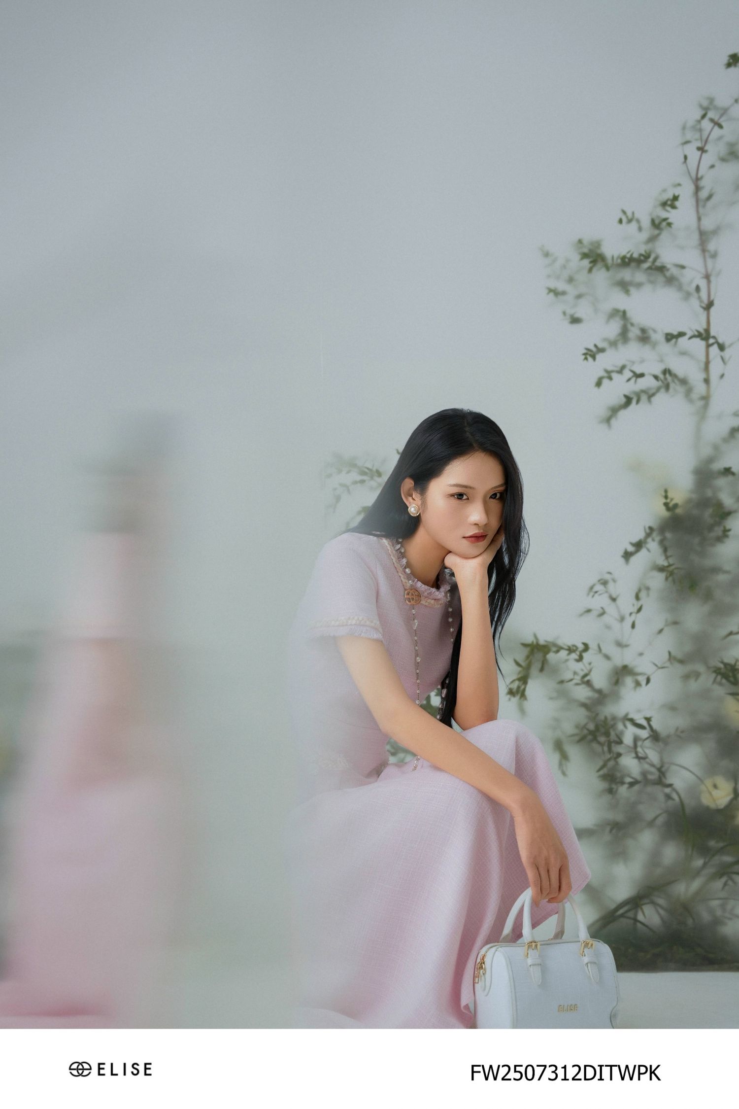 ĐẦM TWEED HỒNG SỢI TRẮNG ĐÍNH DÂY PK