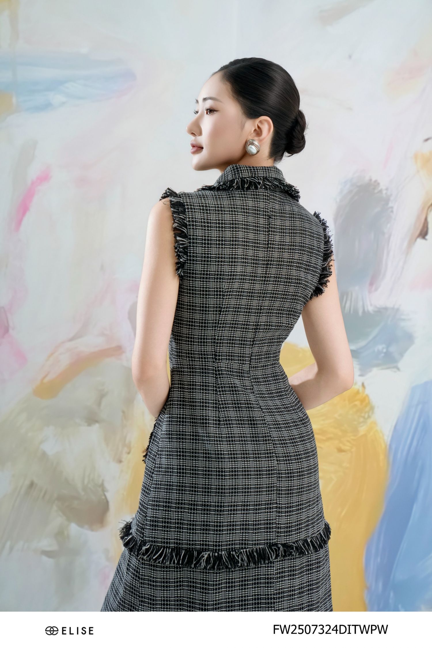 ĐẦM TWEED VÂN TRẮNG ĐEN XẺ TRƯỚC