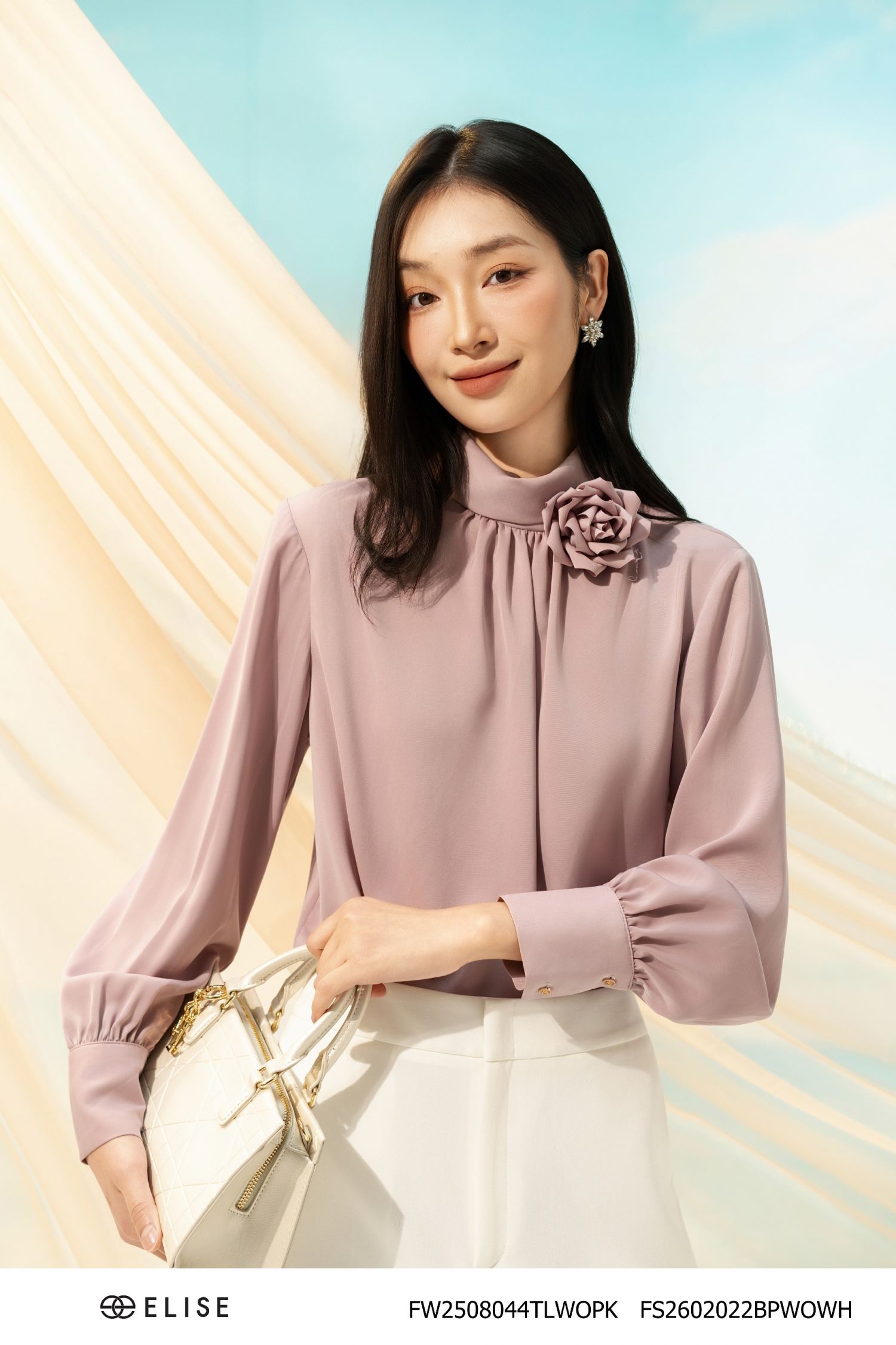 ÁO HỒNG ĐỖ ĐÍNH HOA CỔ