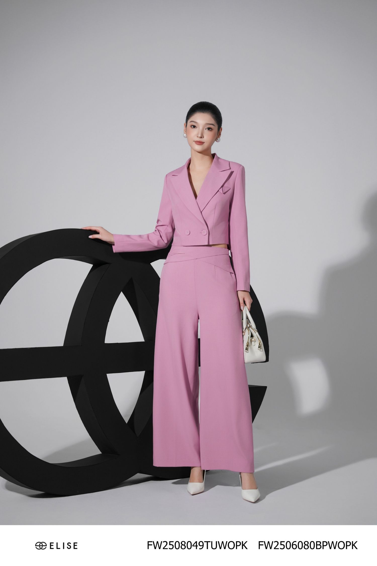 VEST TUYTSY HỒNG MÔN CƠI TÚI