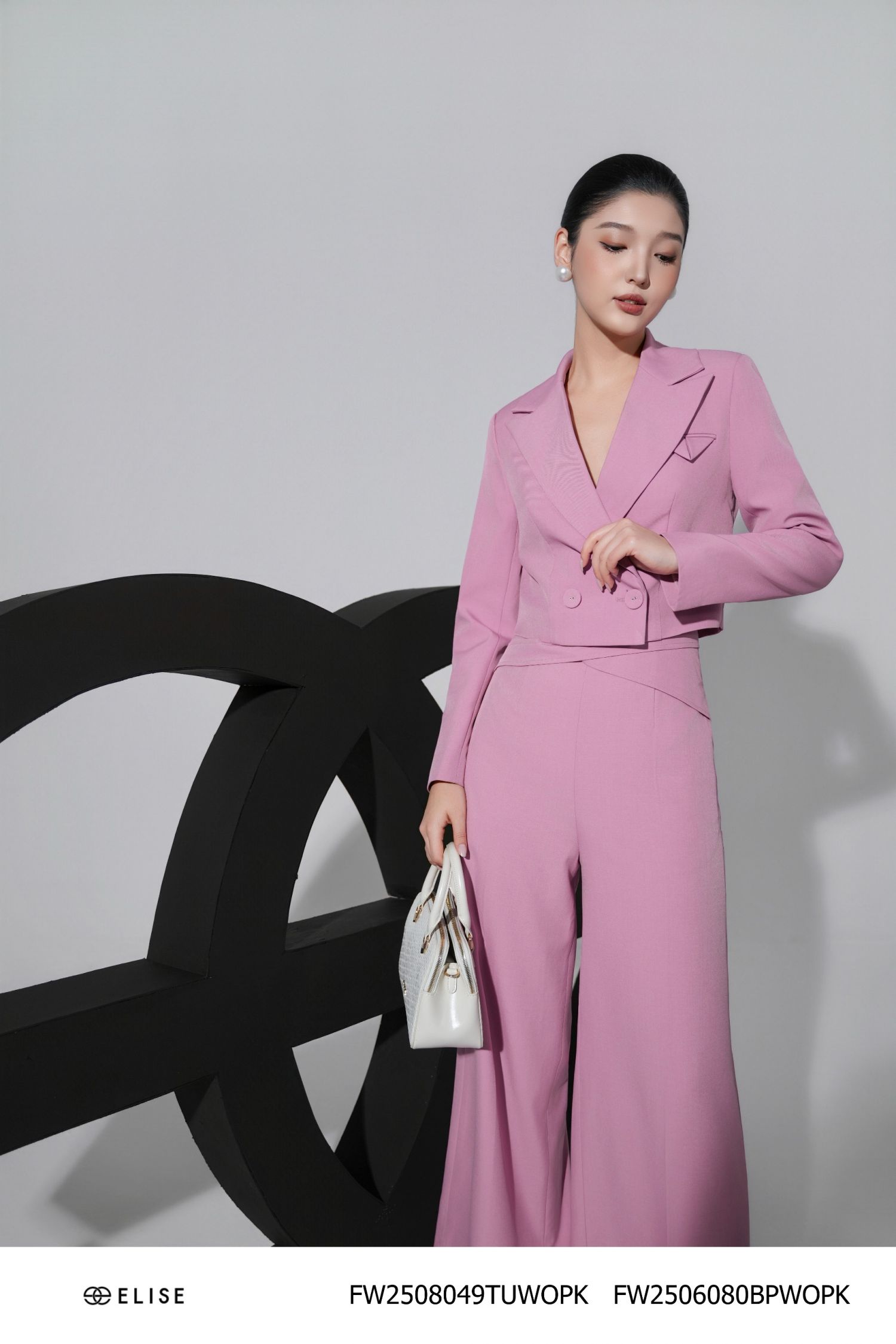 VEST TUYTSY HỒNG MÔN CƠI TÚI