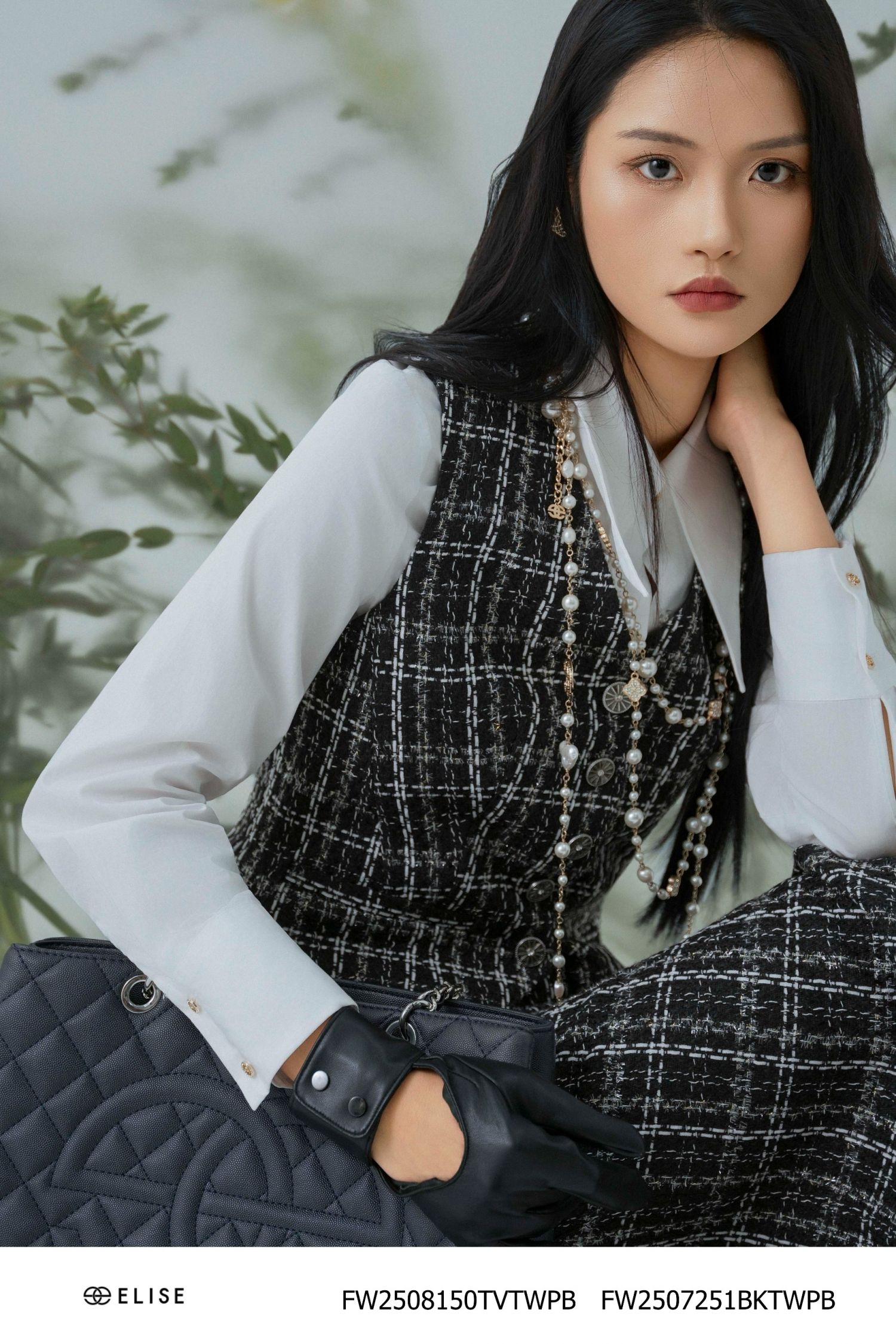 GILE TWEED ĐEN KẺ TRẮNG KIM TUYẾN