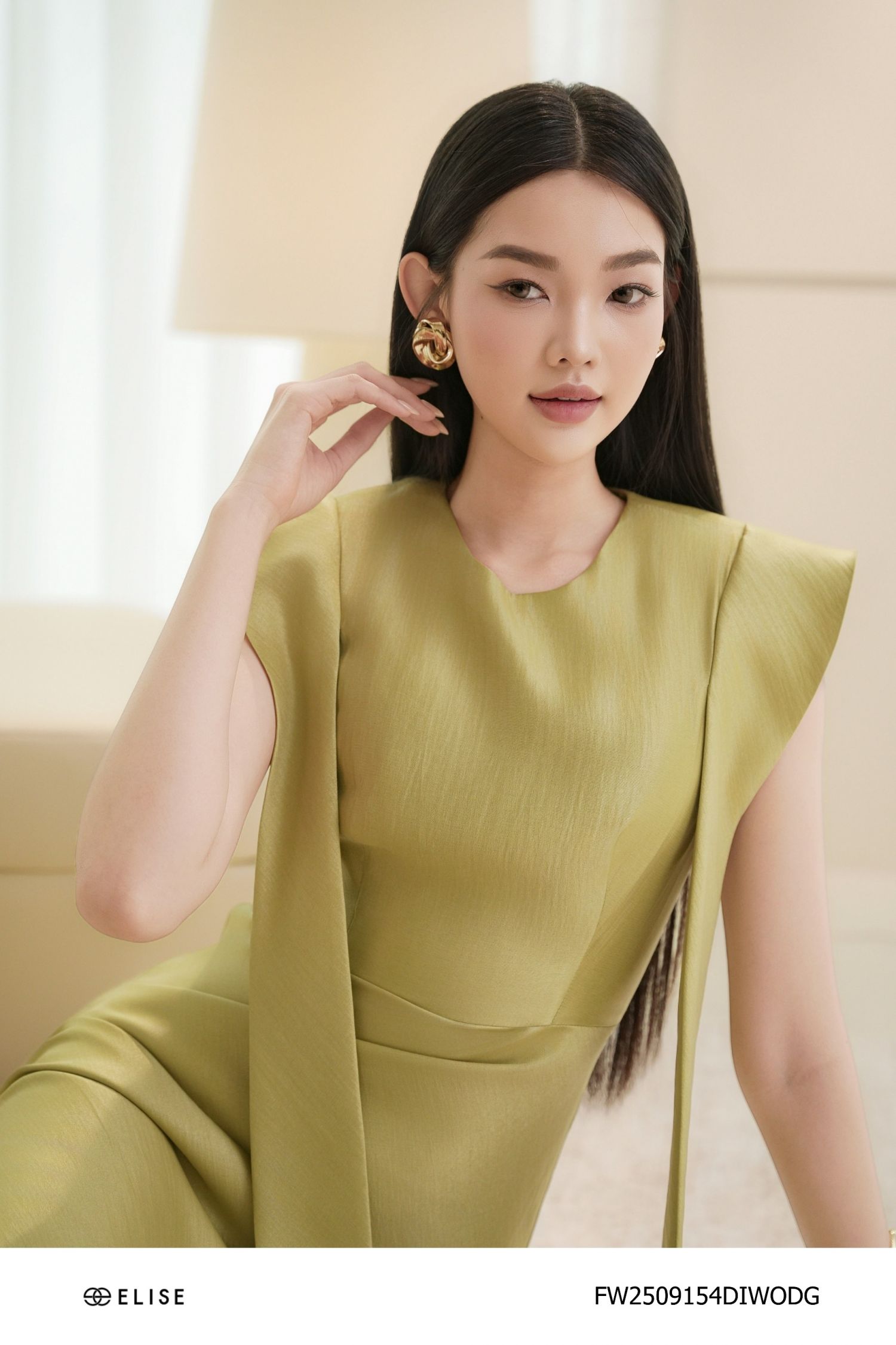 ĐẦM TAFTA LỤA XANH DÂY CỔ SAU