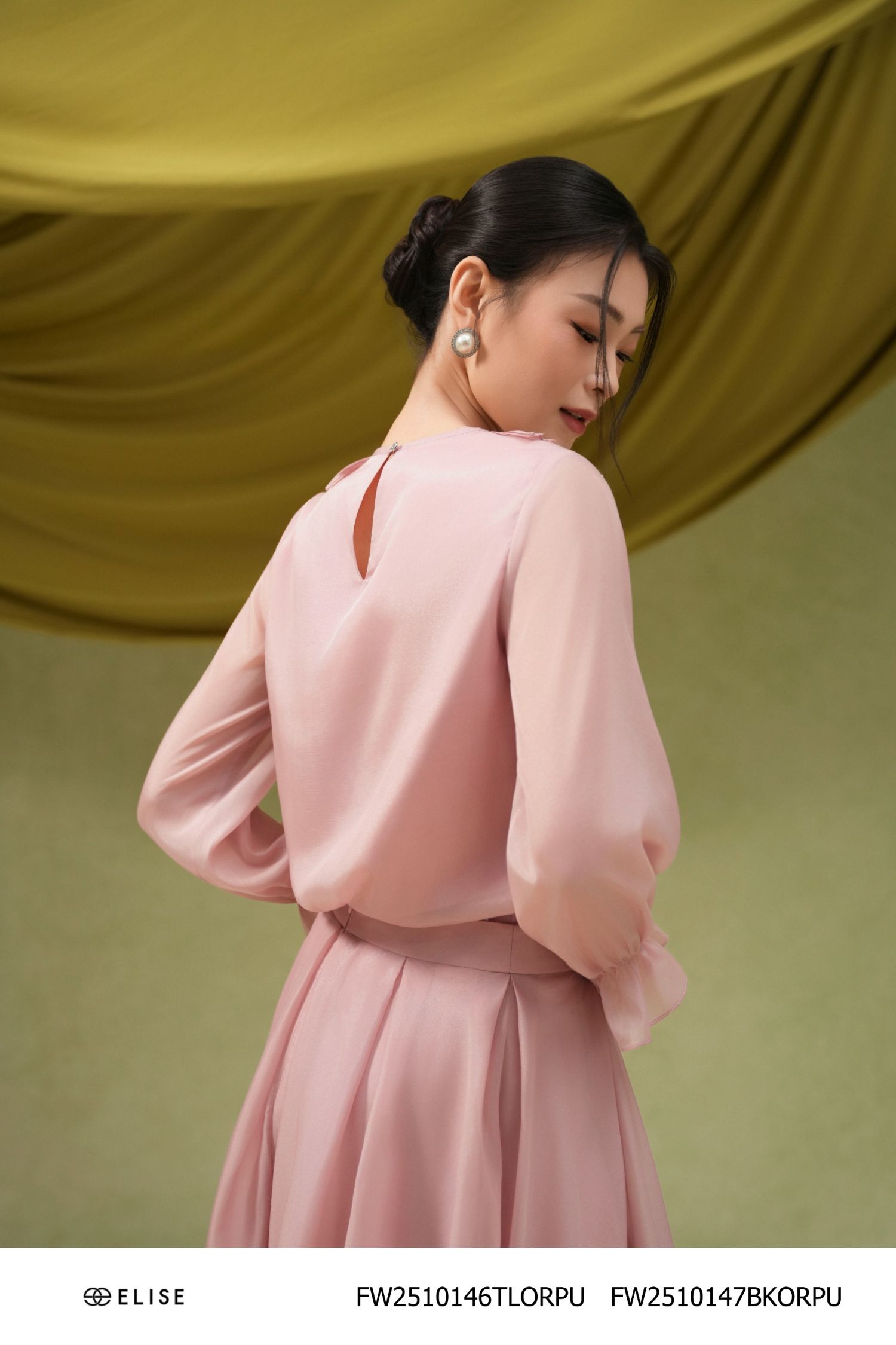 ÁO TƠ HỒNG TÍM DẬP LY XẾP BÈO CỔ