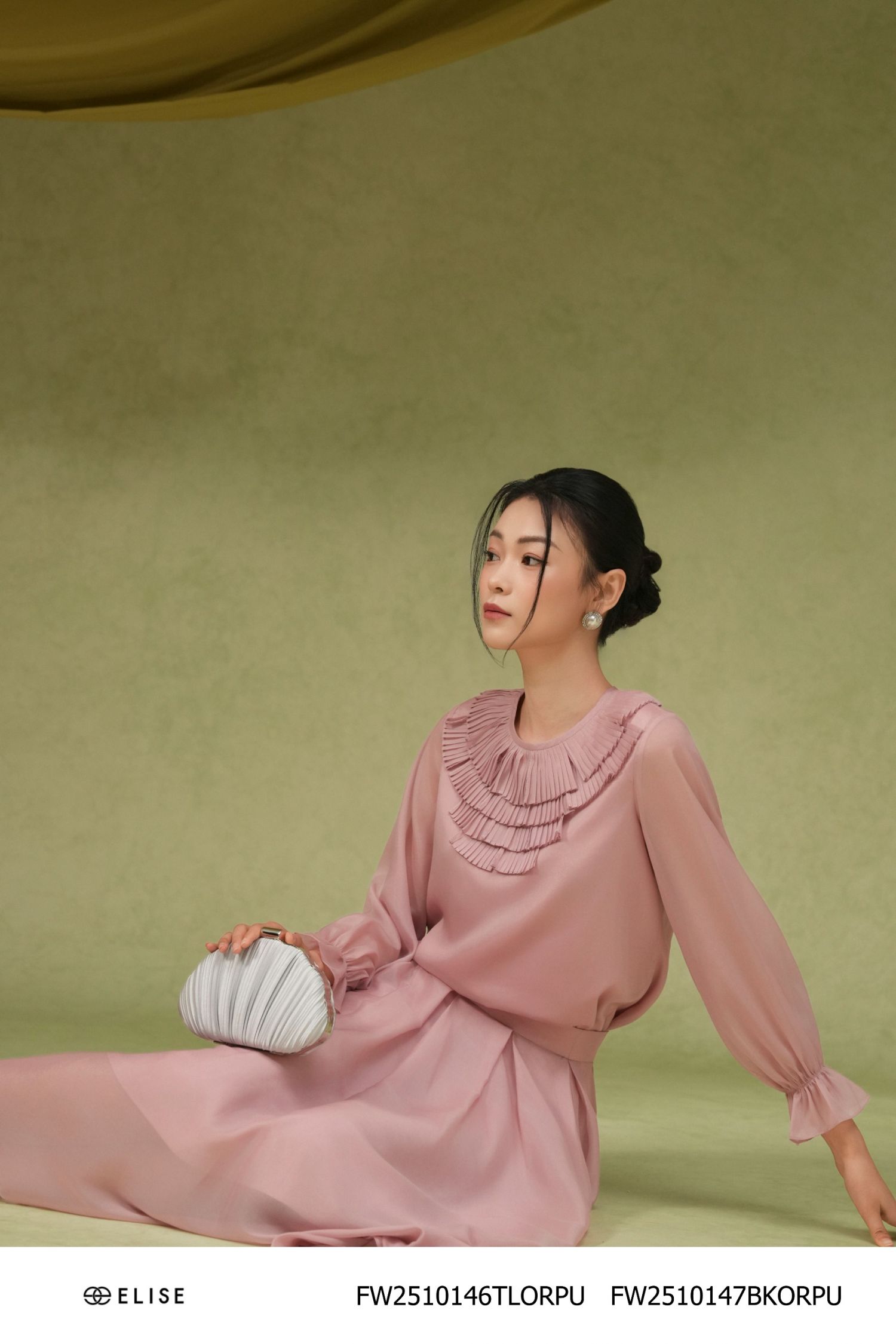 ÁO TƠ HỒNG TÍM DẬP LY XẾP BÈO CỔ