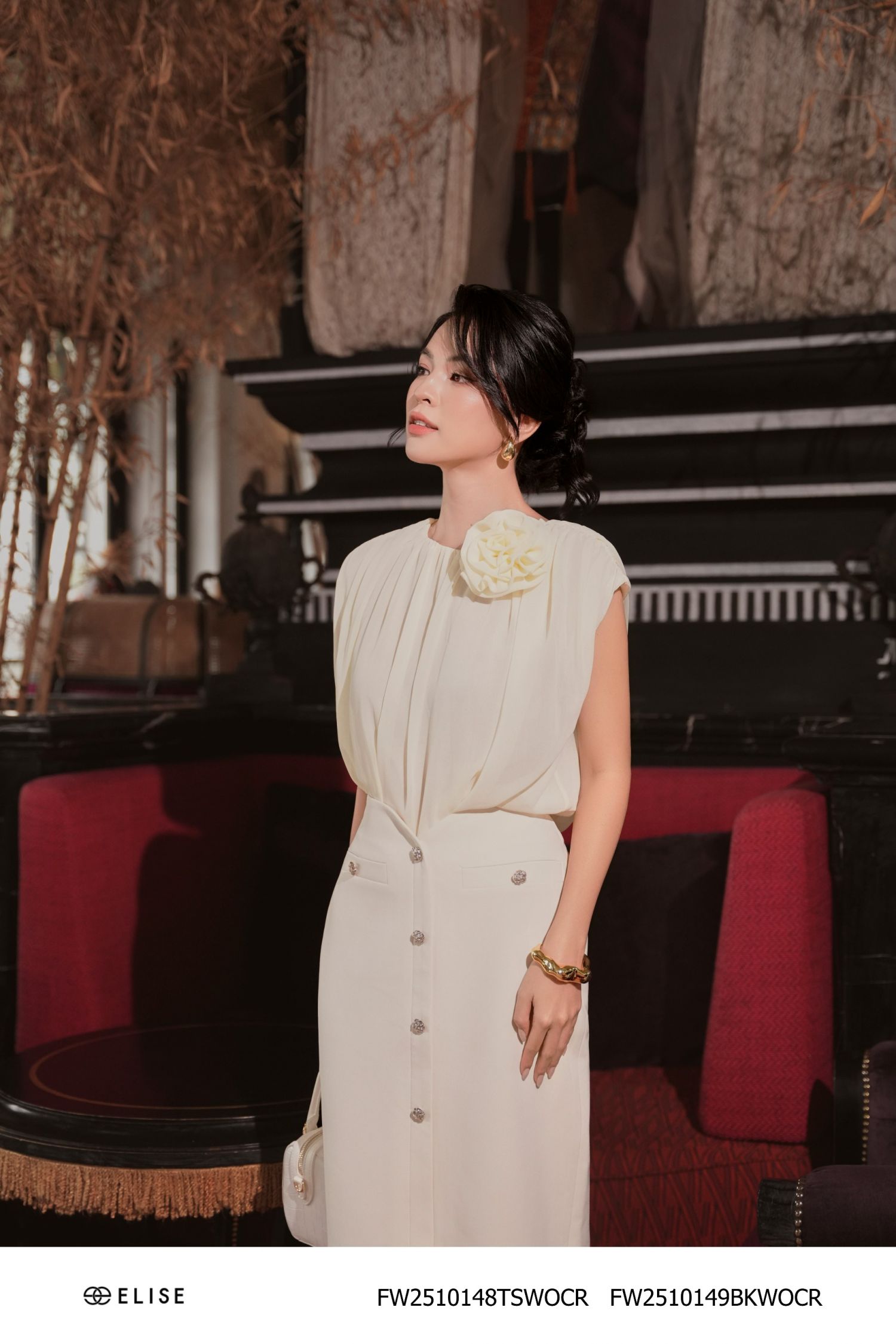 JUPE BÚT CHÌ KEM CẠP V LIỀN