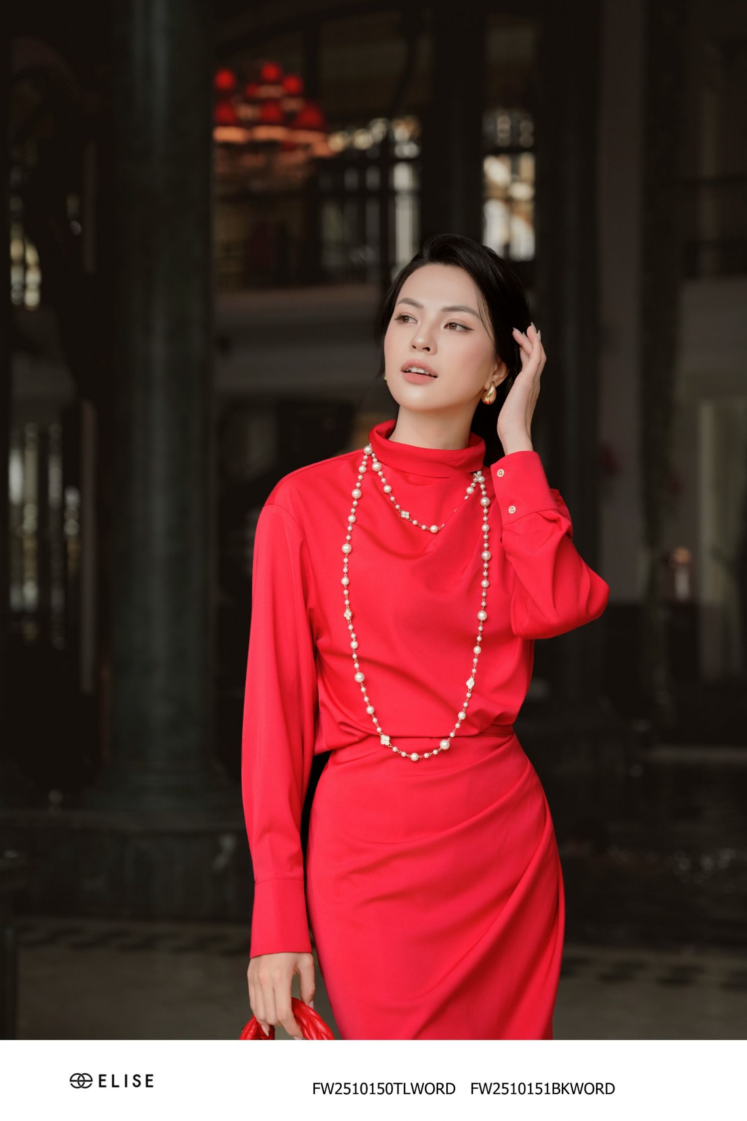 ÁO ĐỎ XẾP NHÚN LY VAI LỆCH BÊN