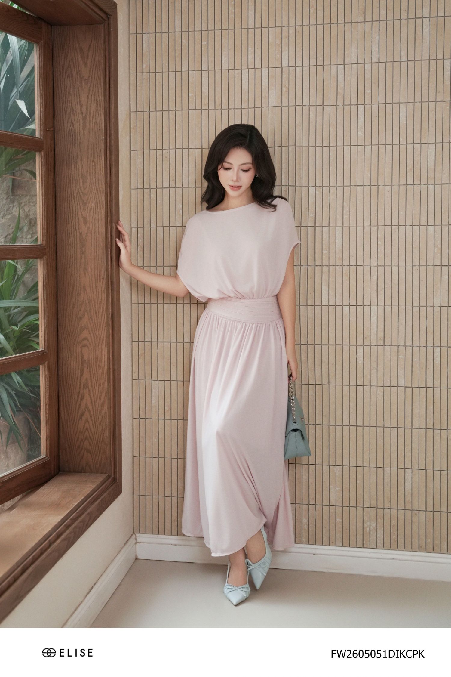 ĐẦM THUN HỒNG NHÚN VAI EO