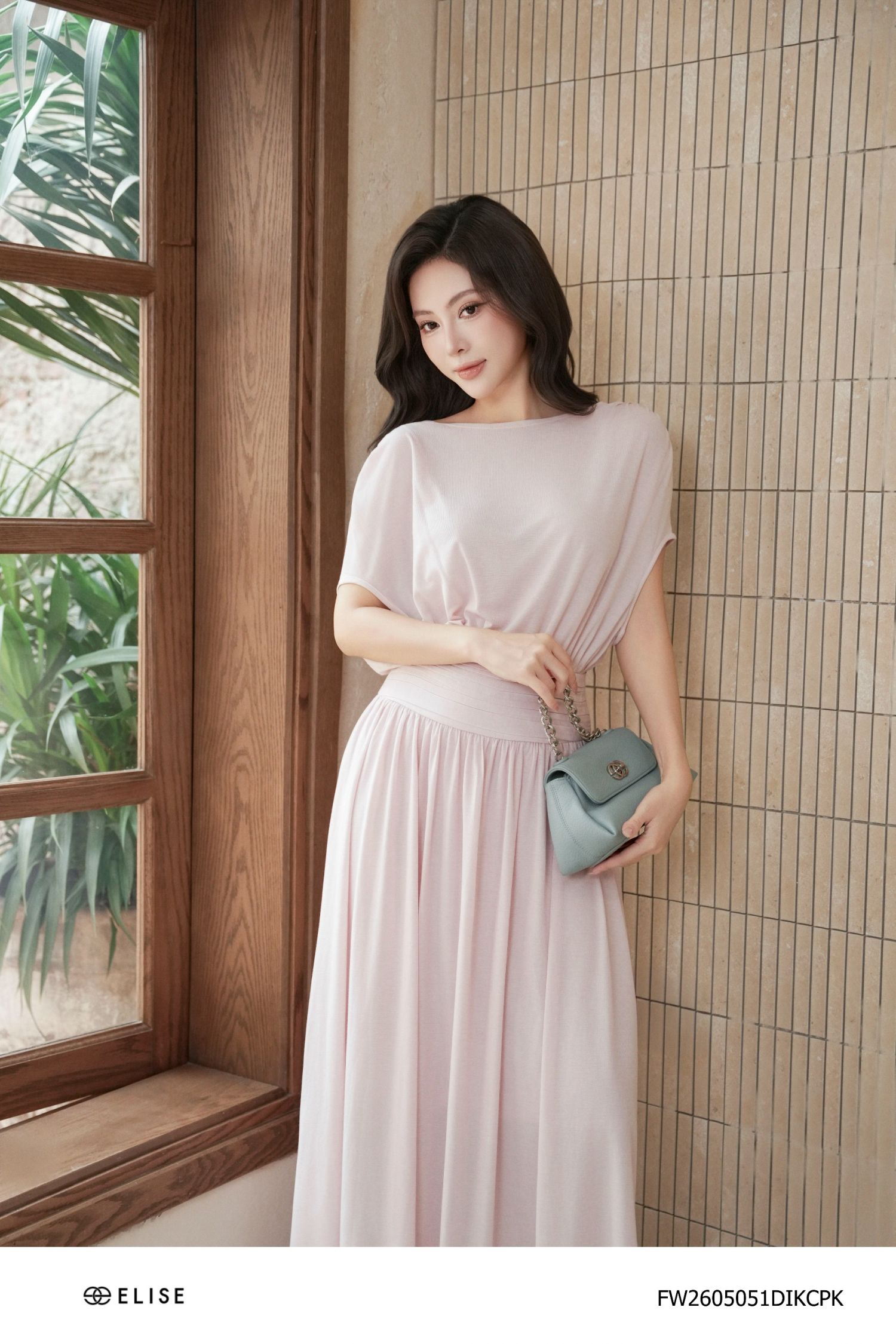 ĐẦM THUN HỒNG NHÚN VAI EO