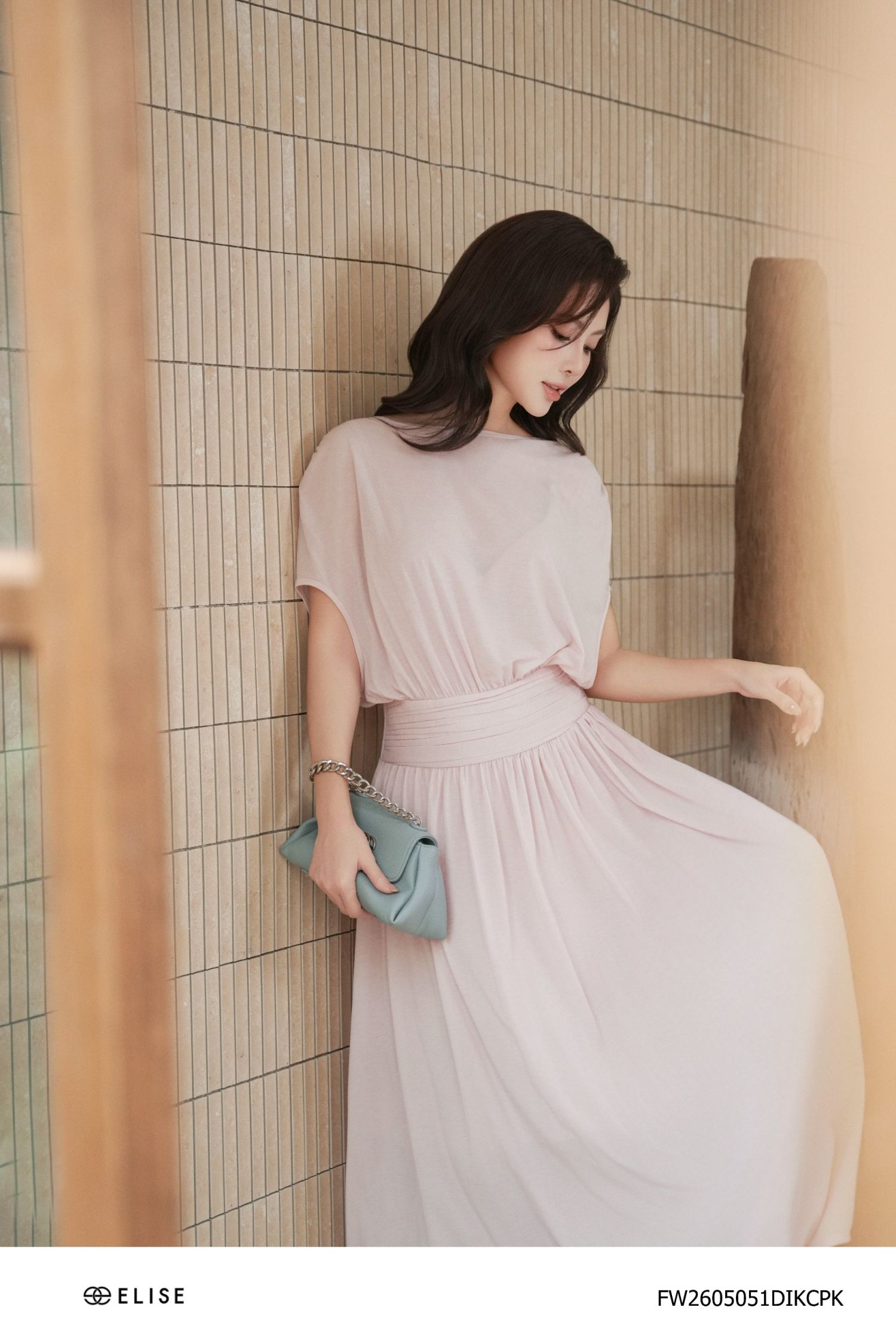ĐẦM THUN HỒNG NHÚN VAI EO