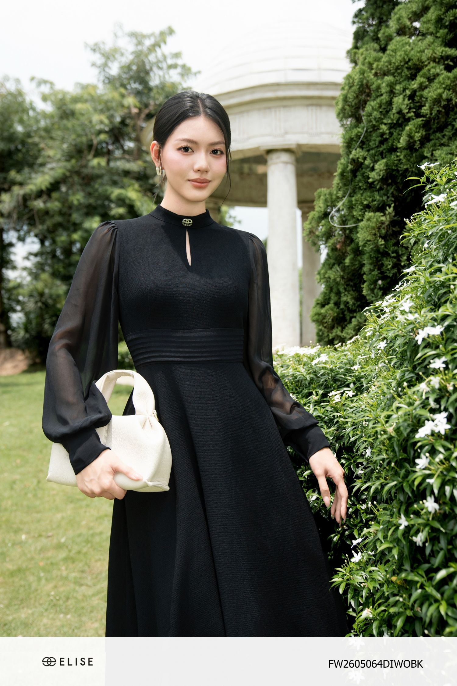 ĐẦM ĐEN DẬP LY EO PHỐI TAY