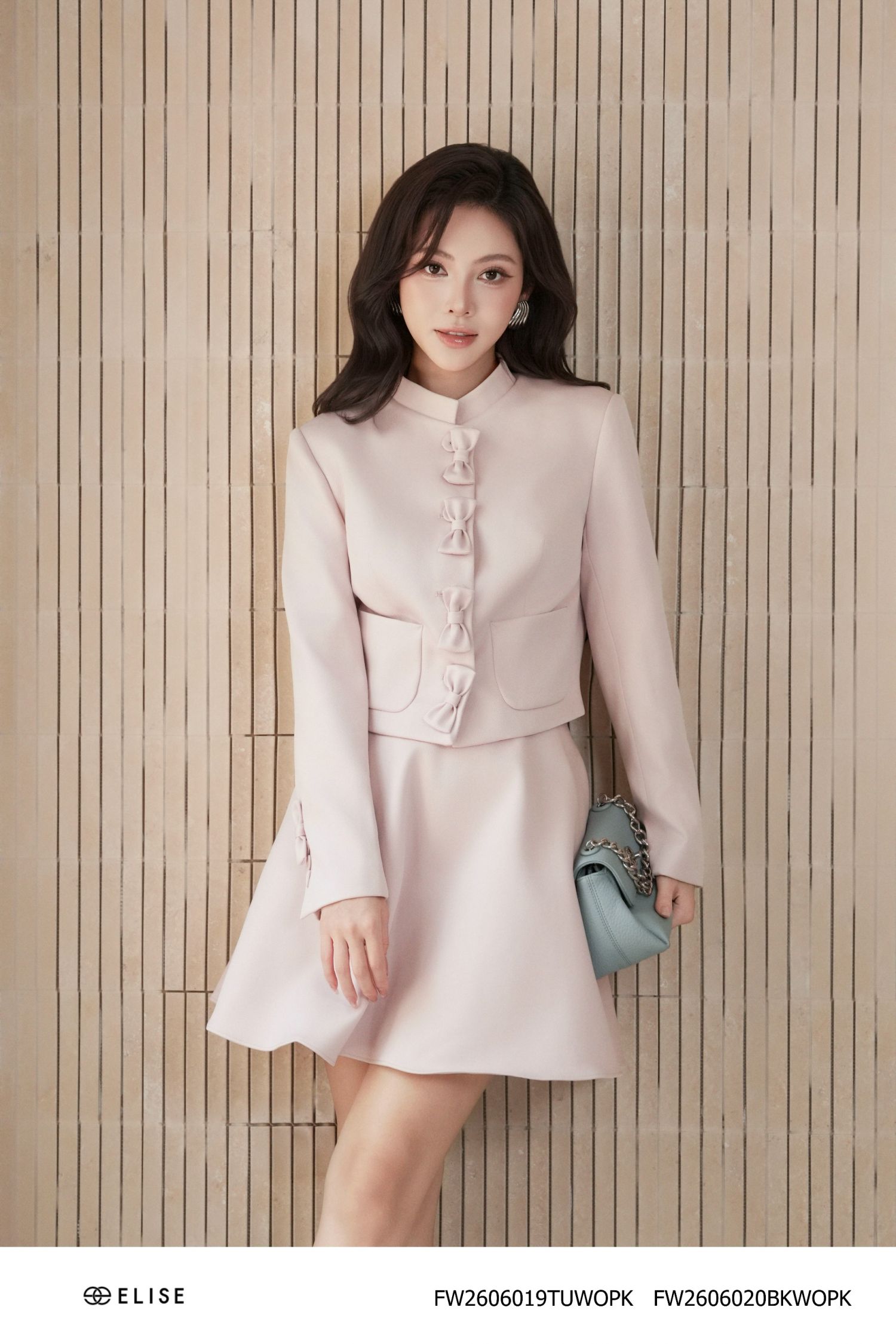 VEST TUYTSY HỒNG PHẤN CỔ TRỤ