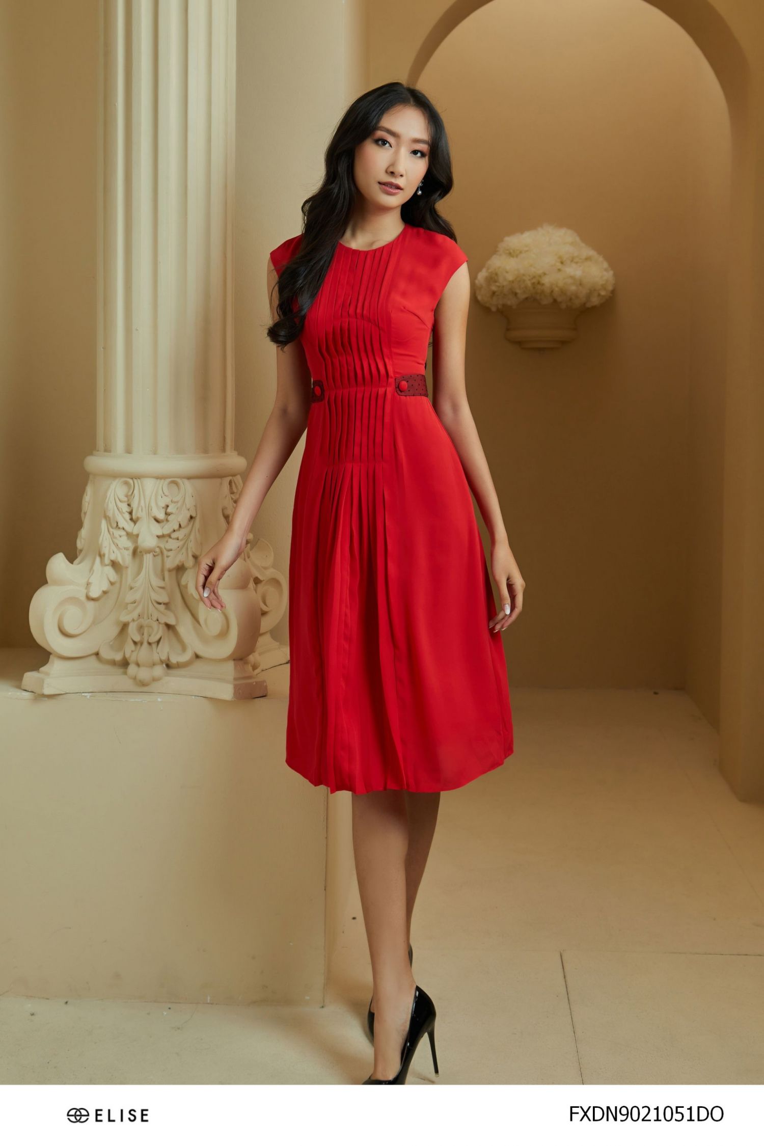 Đầm đỏ ly đai eo