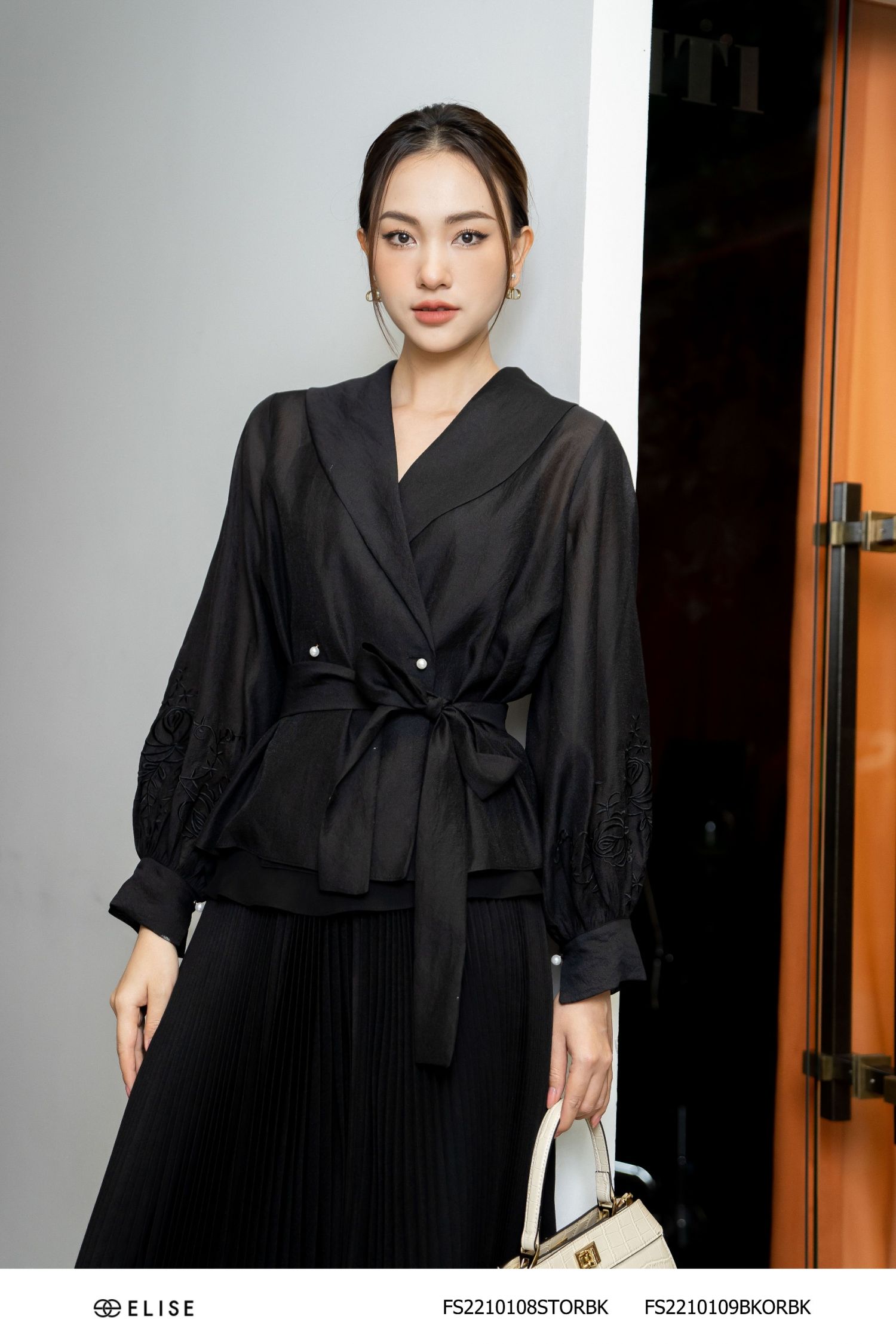 JUPE TƠ ĐEN DẬP LY